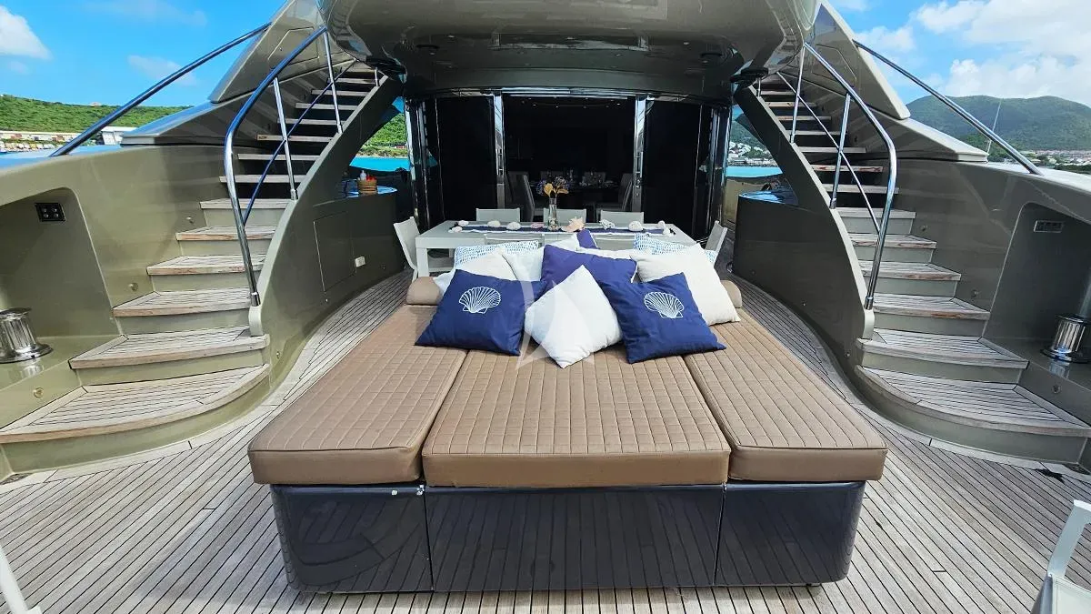 levante_yacht