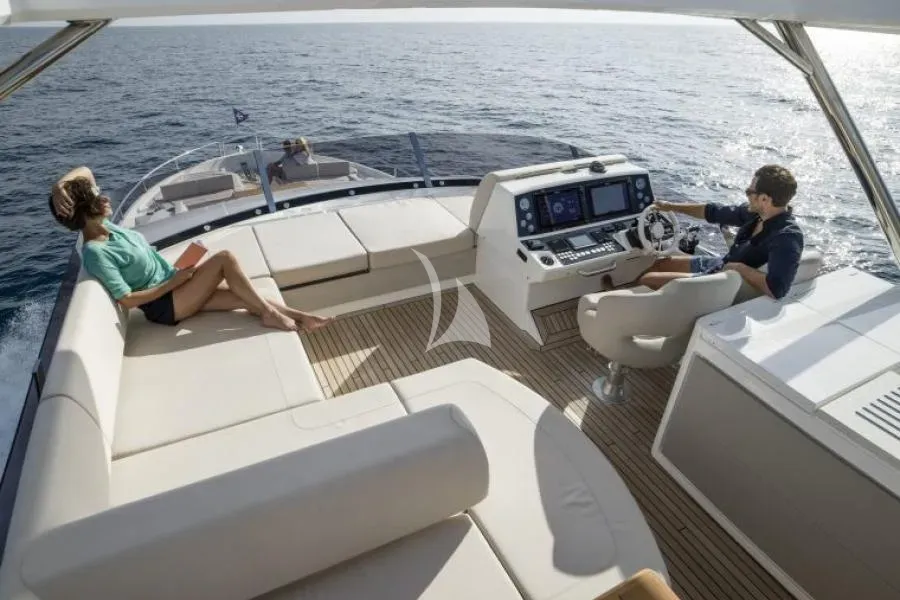 levante_yacht