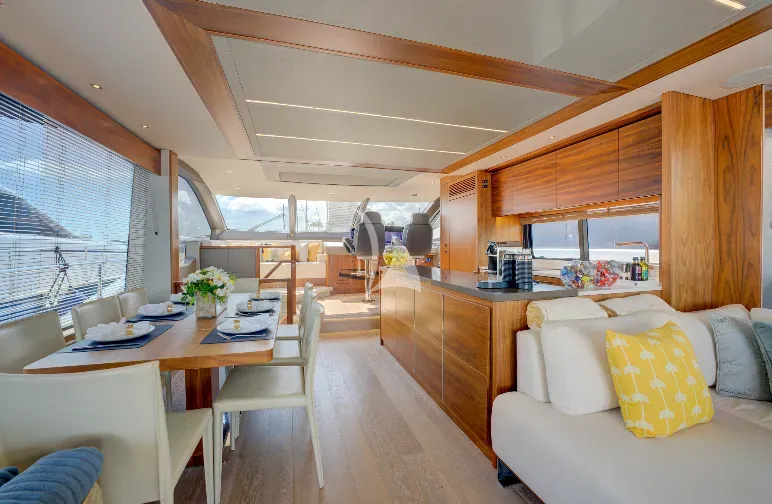 levante_yacht