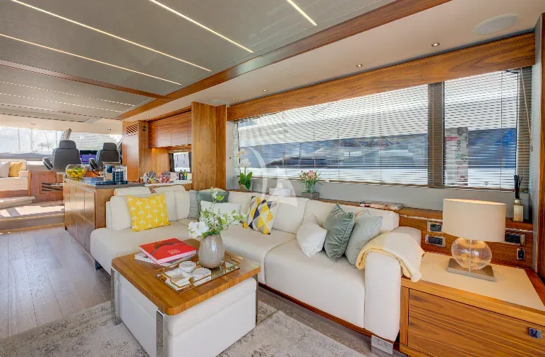 levante_yacht