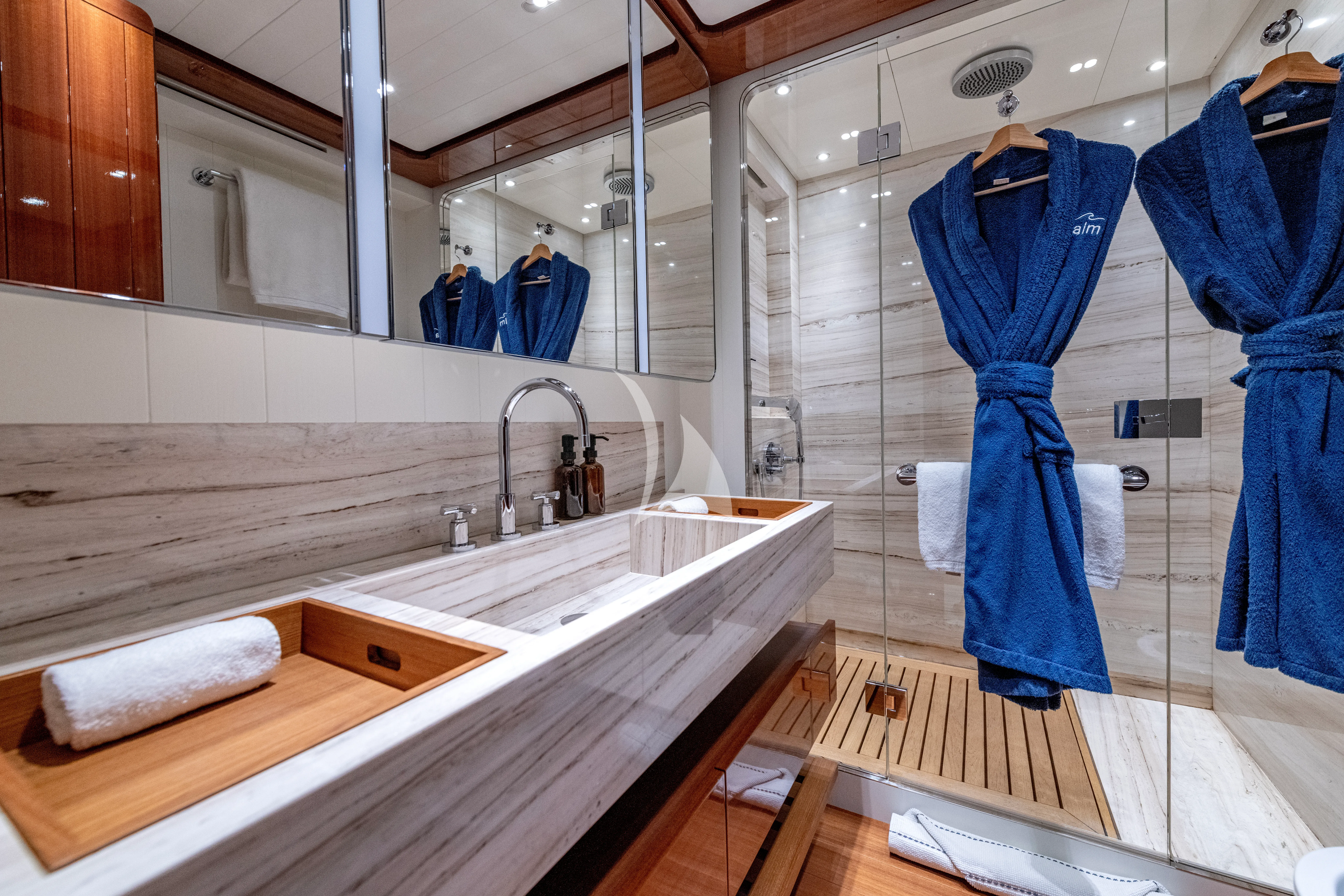 levante_yacht
