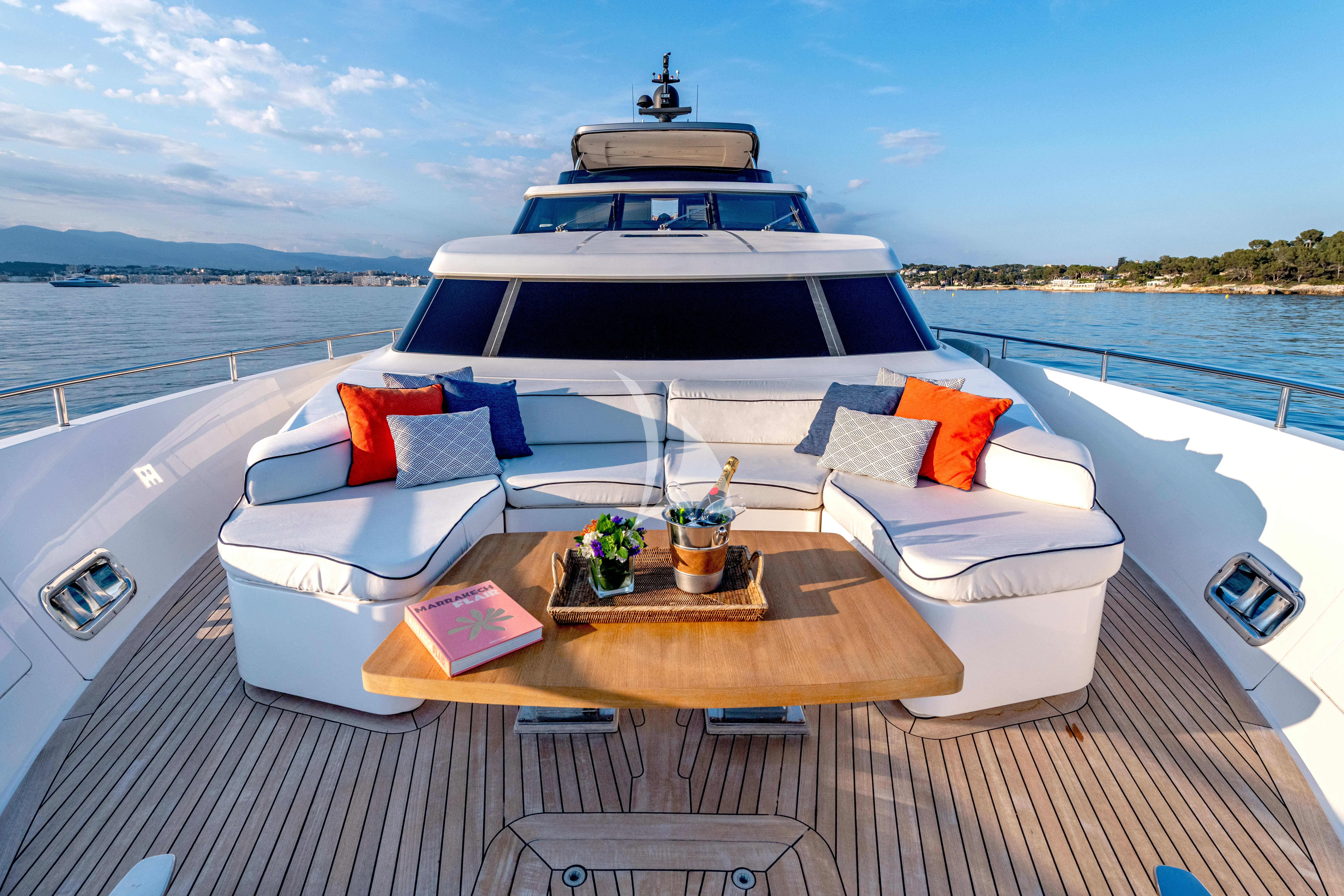 levante_yacht