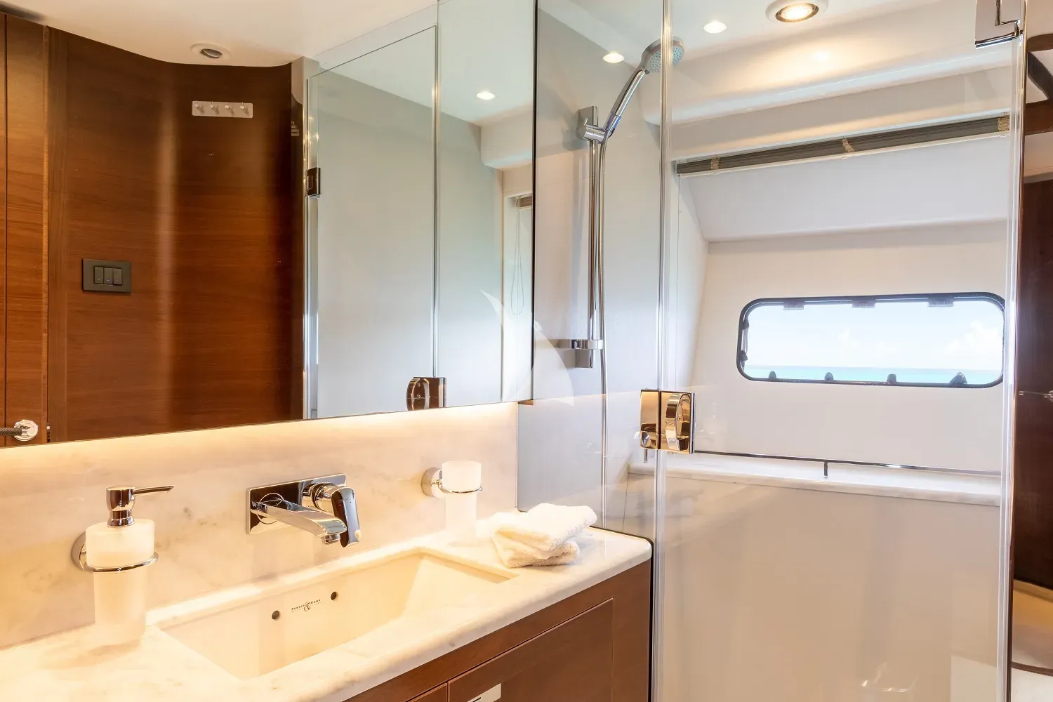 levante_yacht