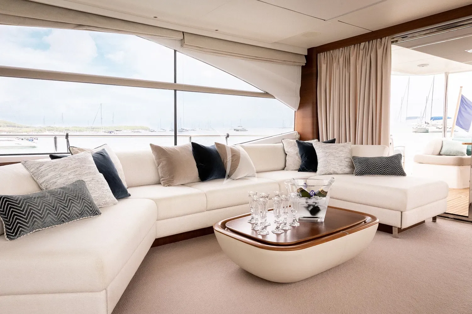 levante_yacht