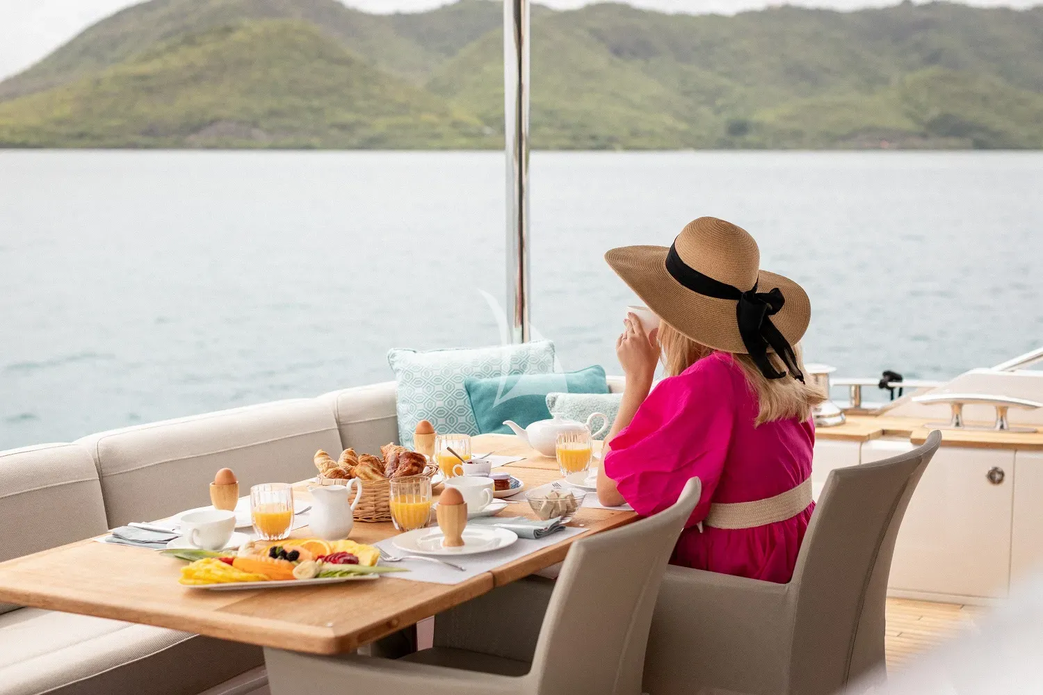 levante_yacht