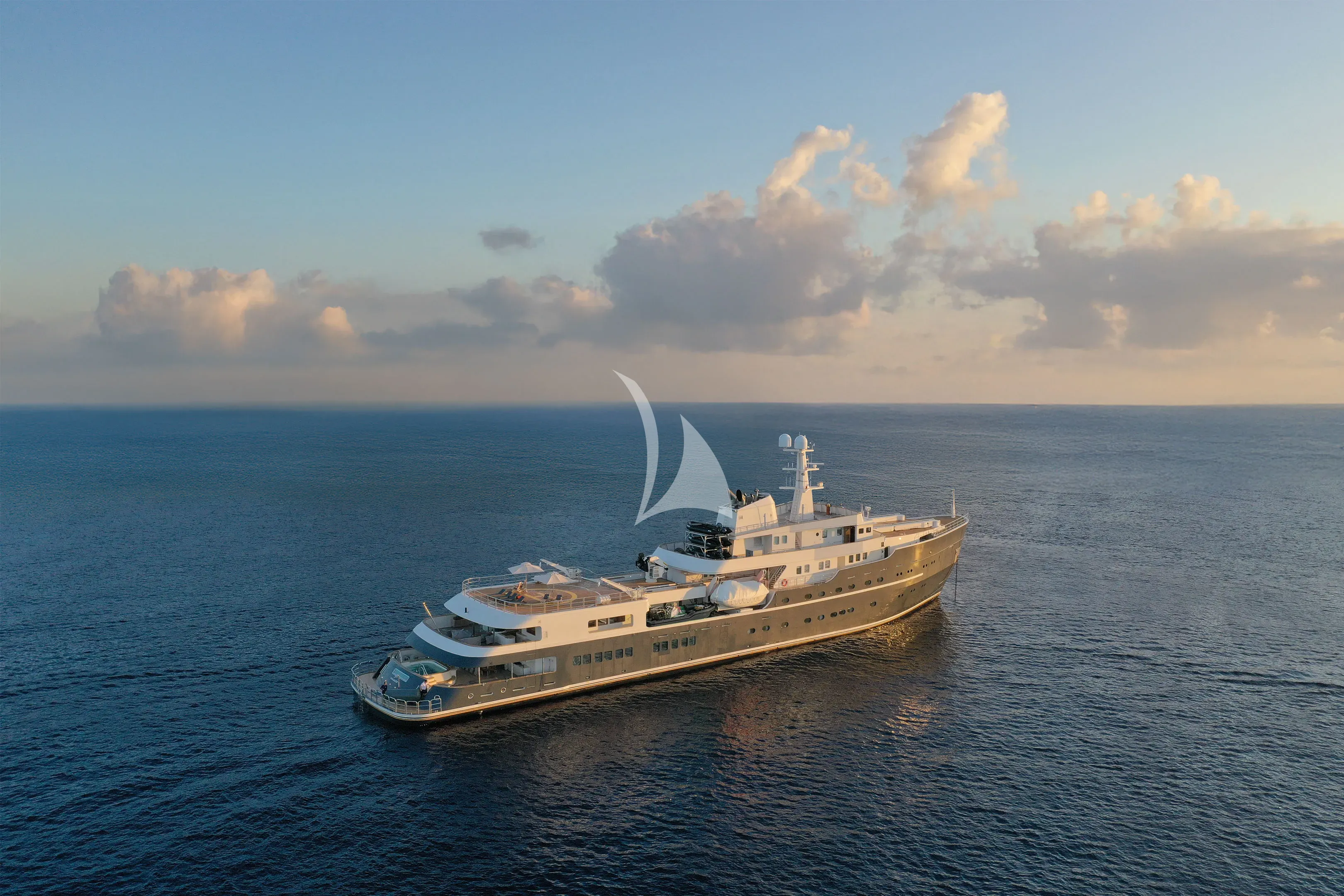 levante_yacht