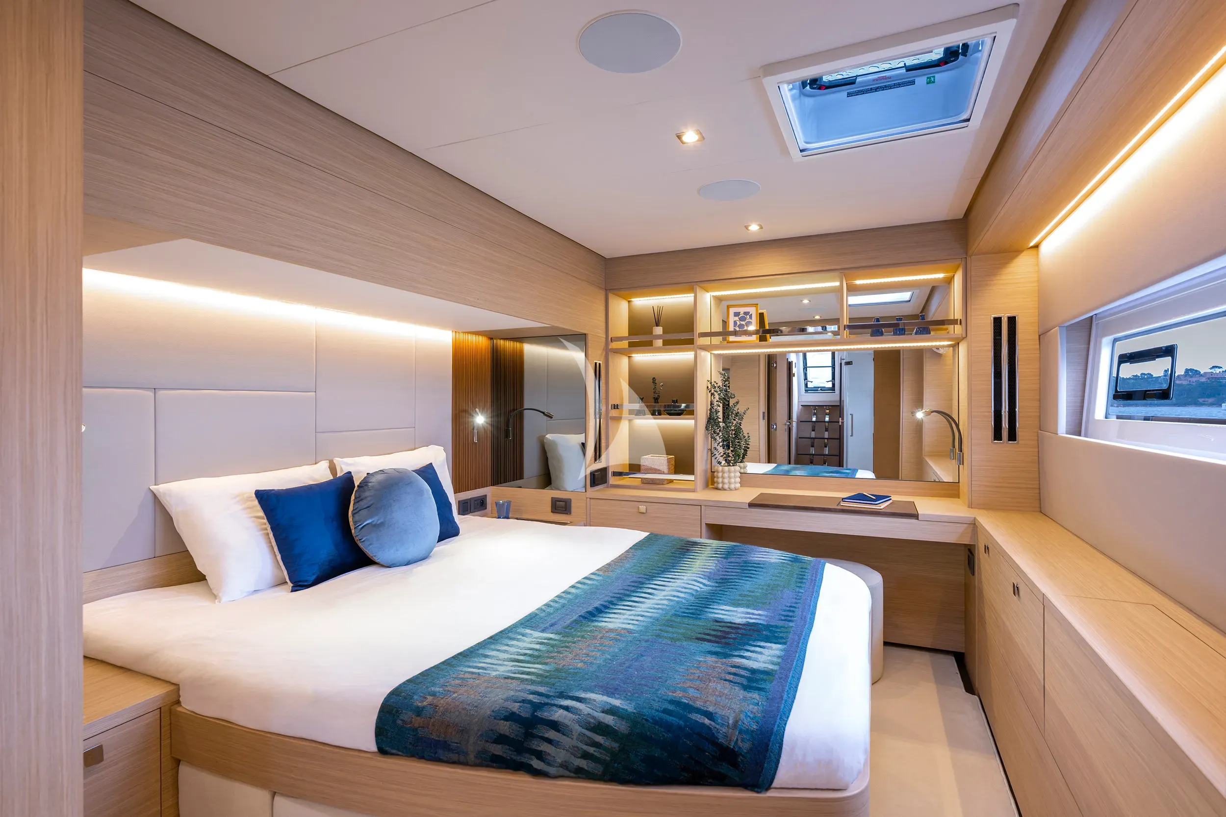 levante_yacht