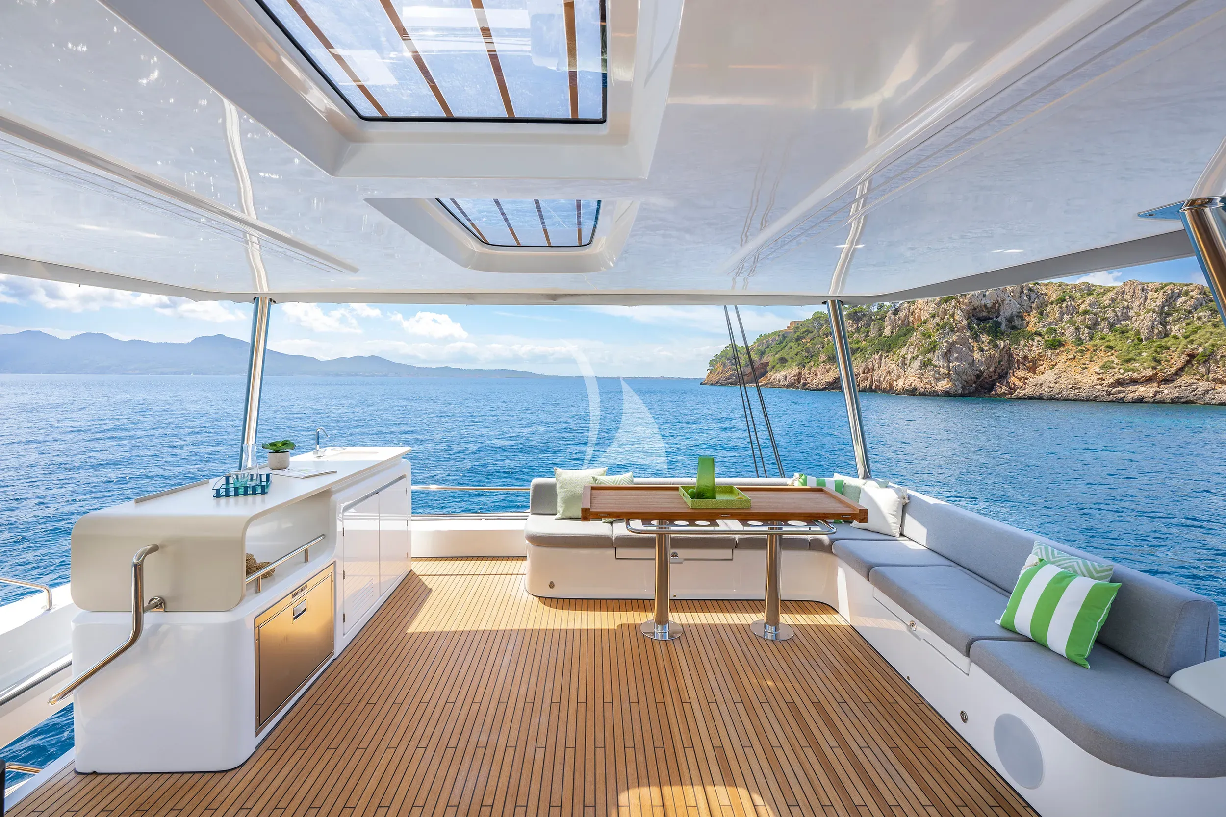 levante_yacht