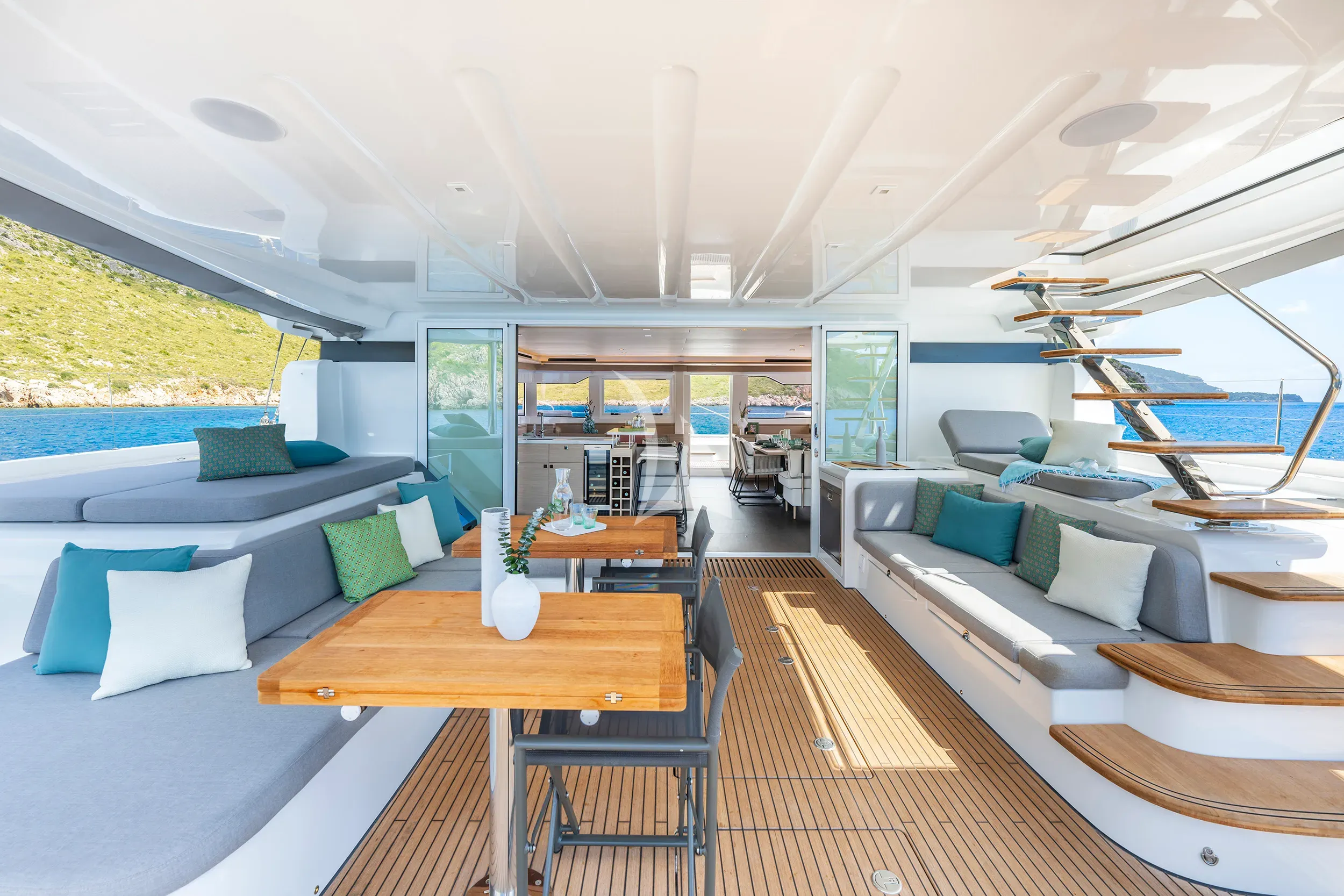levante_yacht