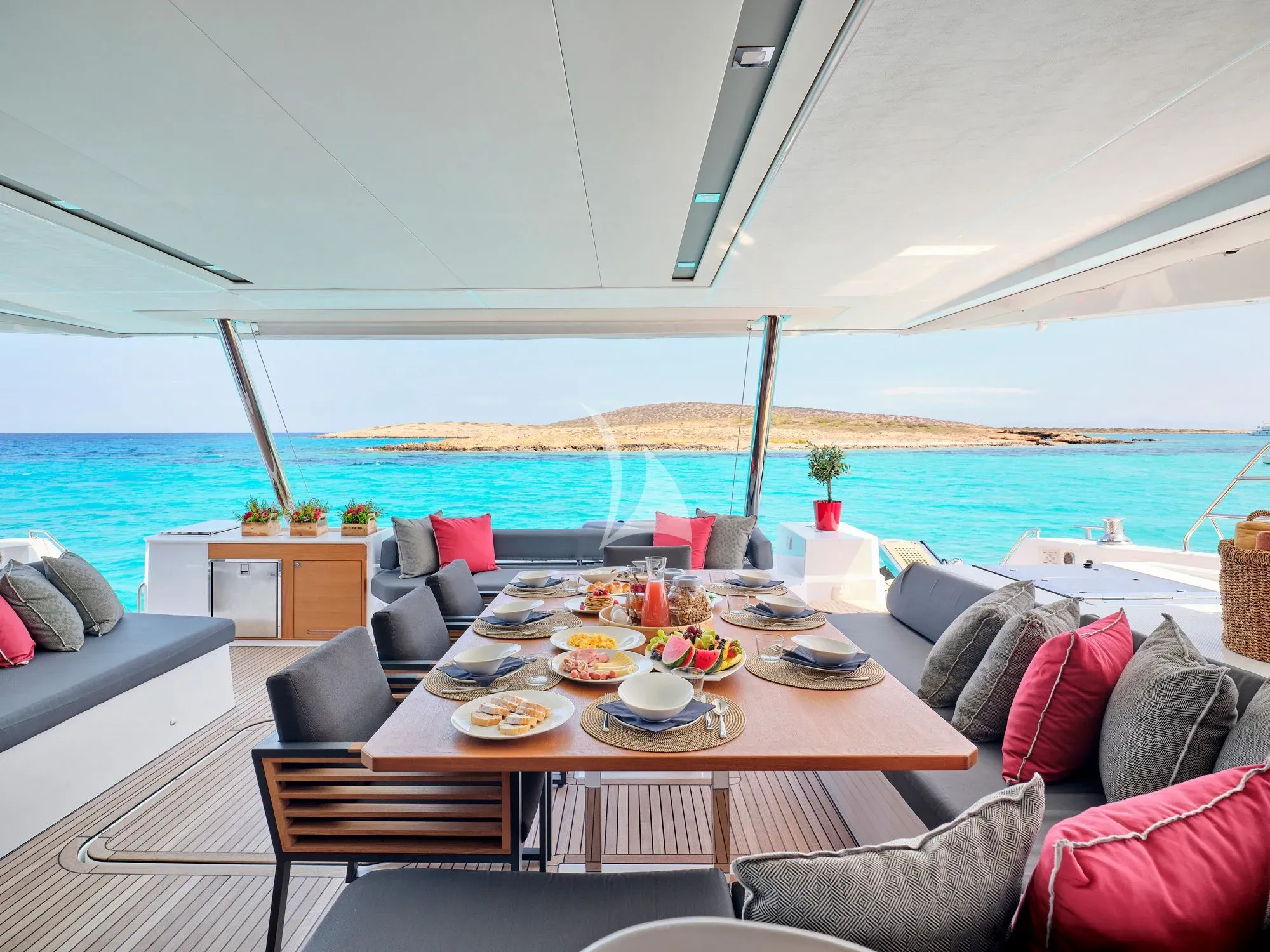 levante_yacht