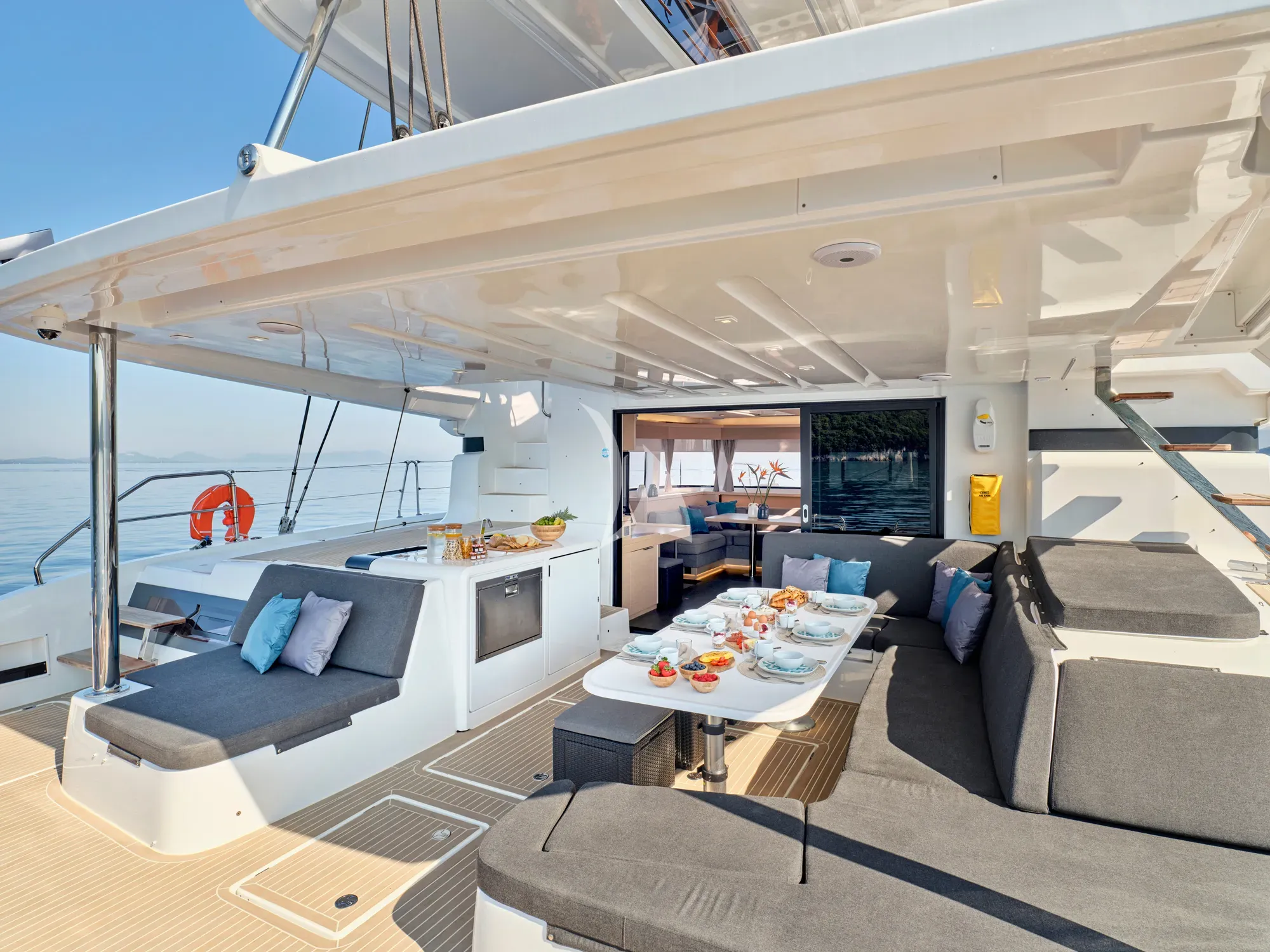 levante_yacht