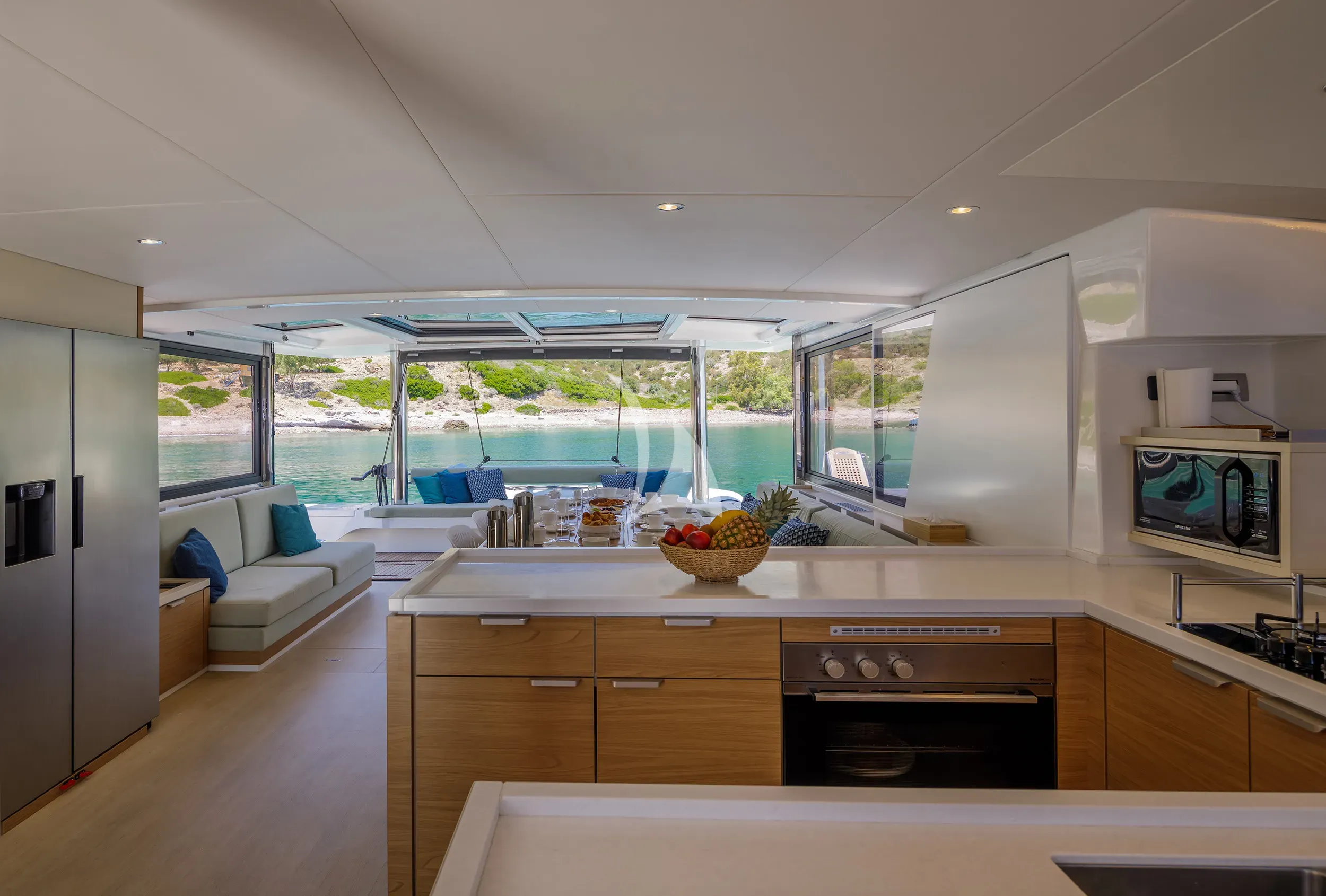 levante_yacht