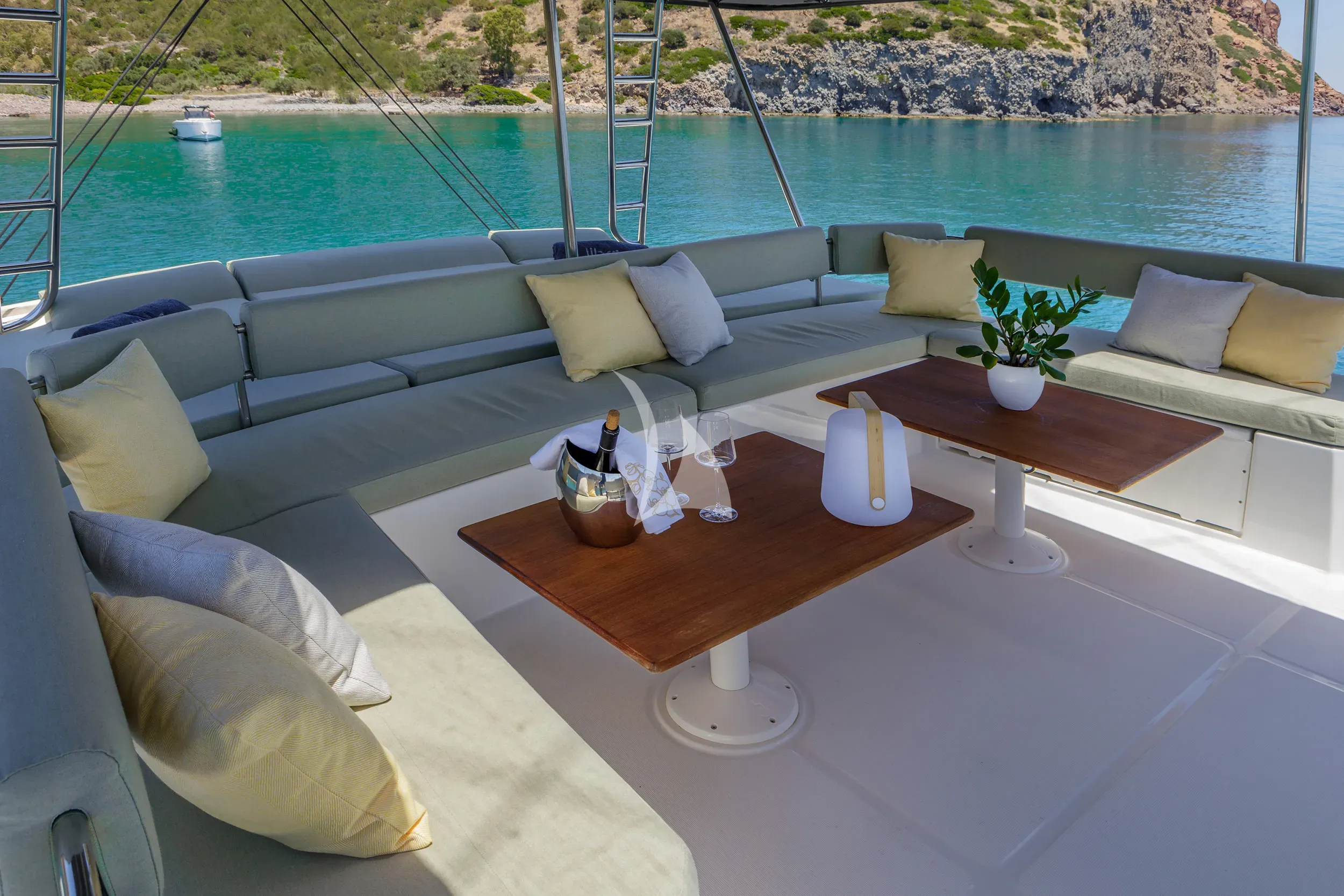levante_yacht