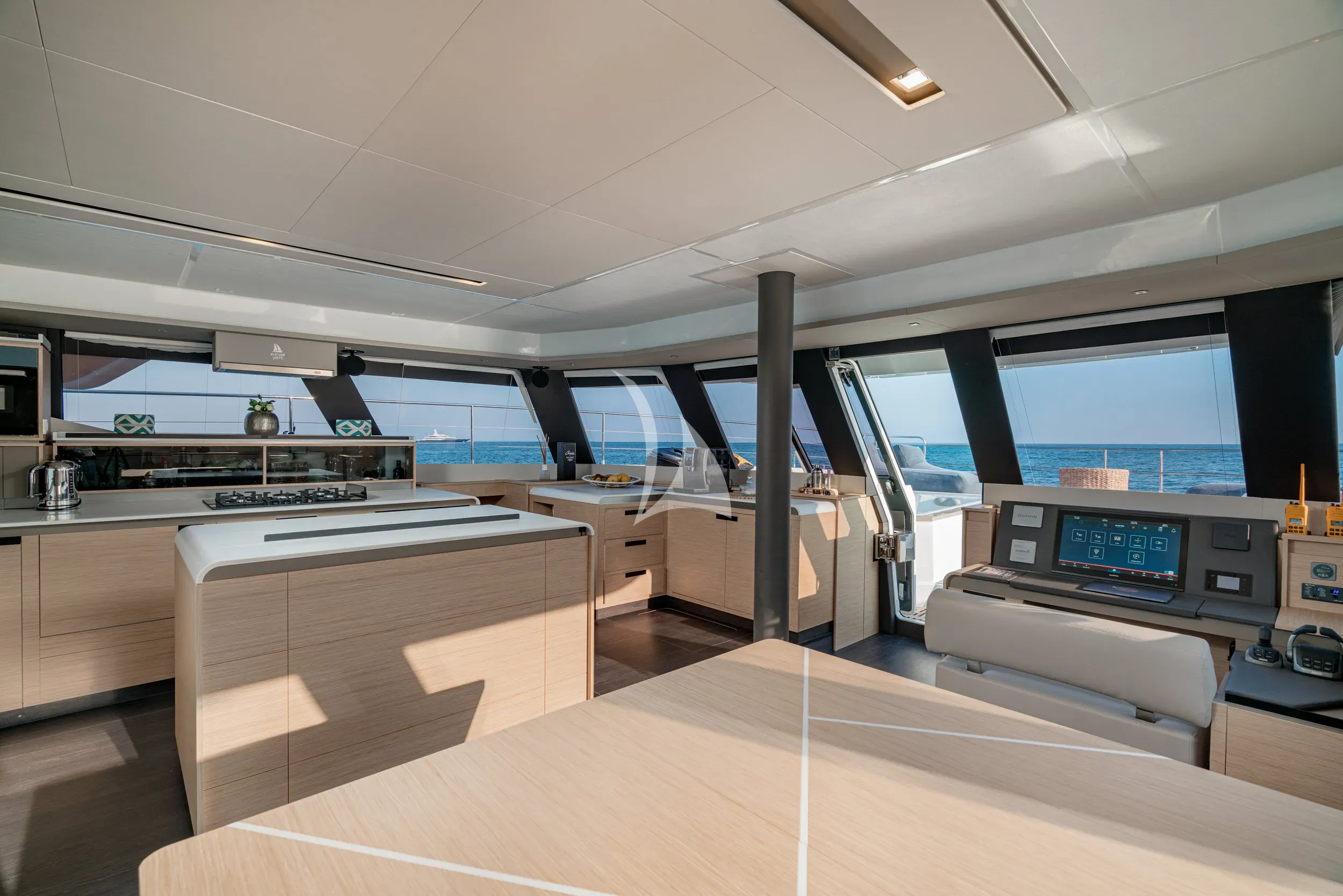 levante_yacht