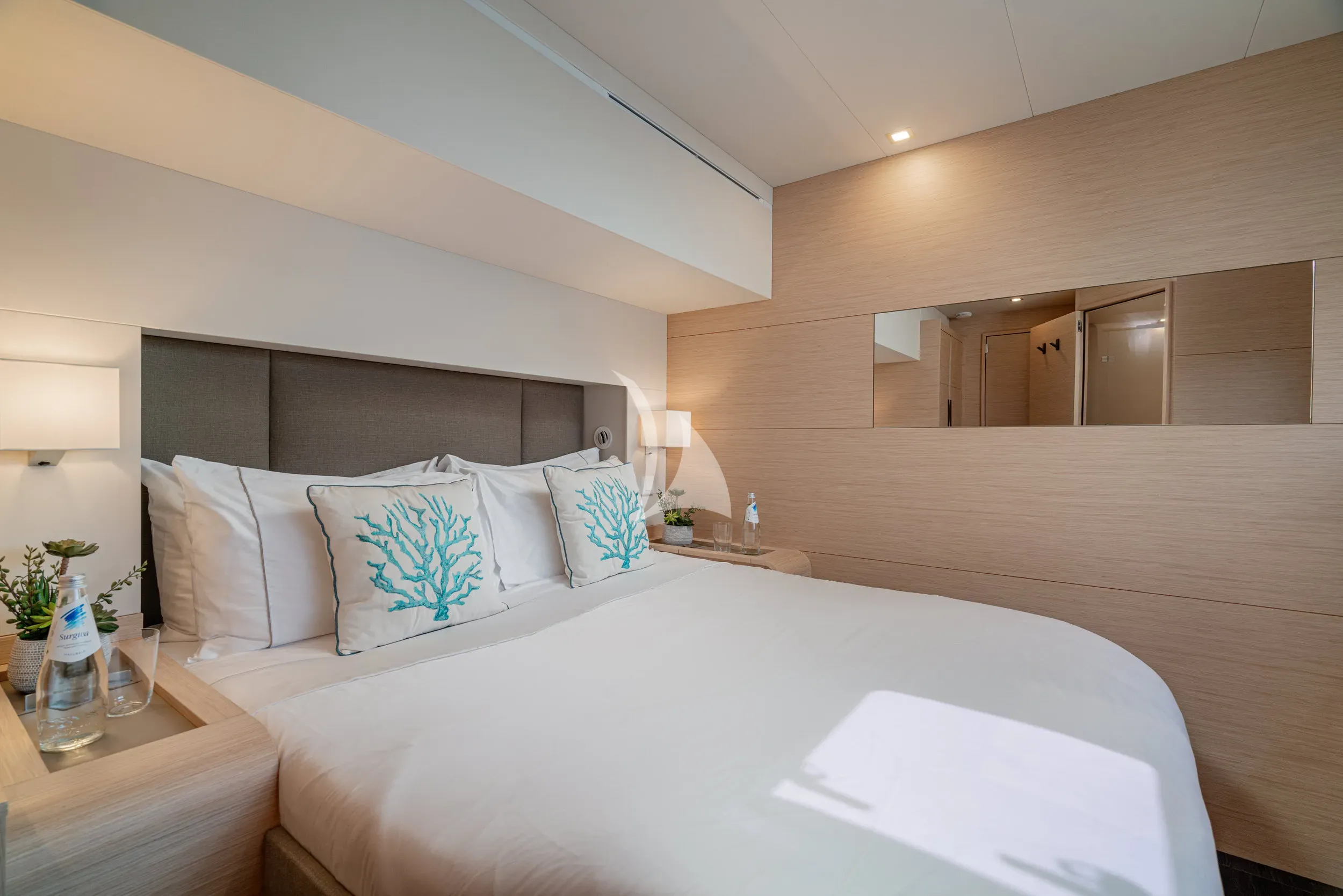 levante_yacht