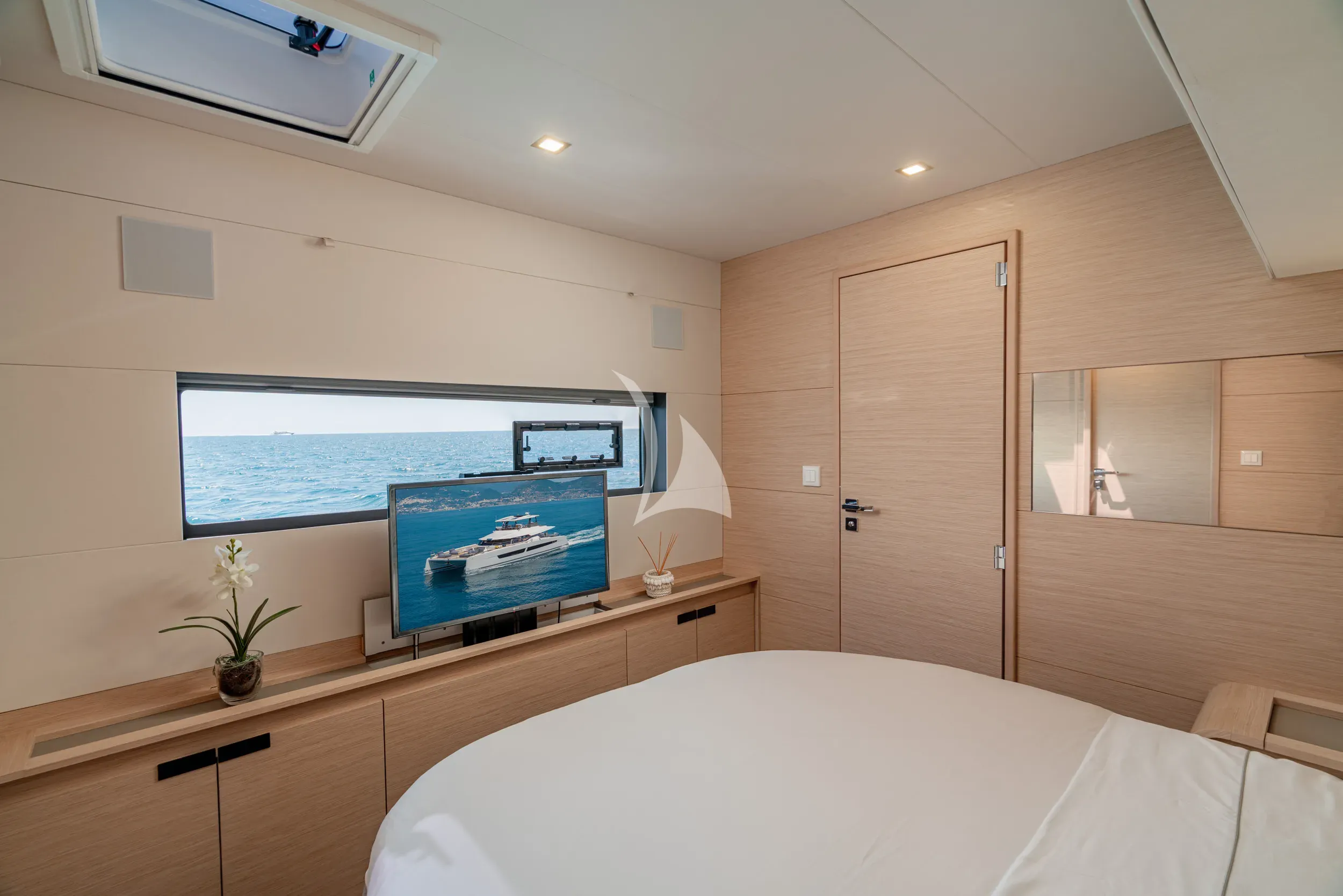 levante_yacht