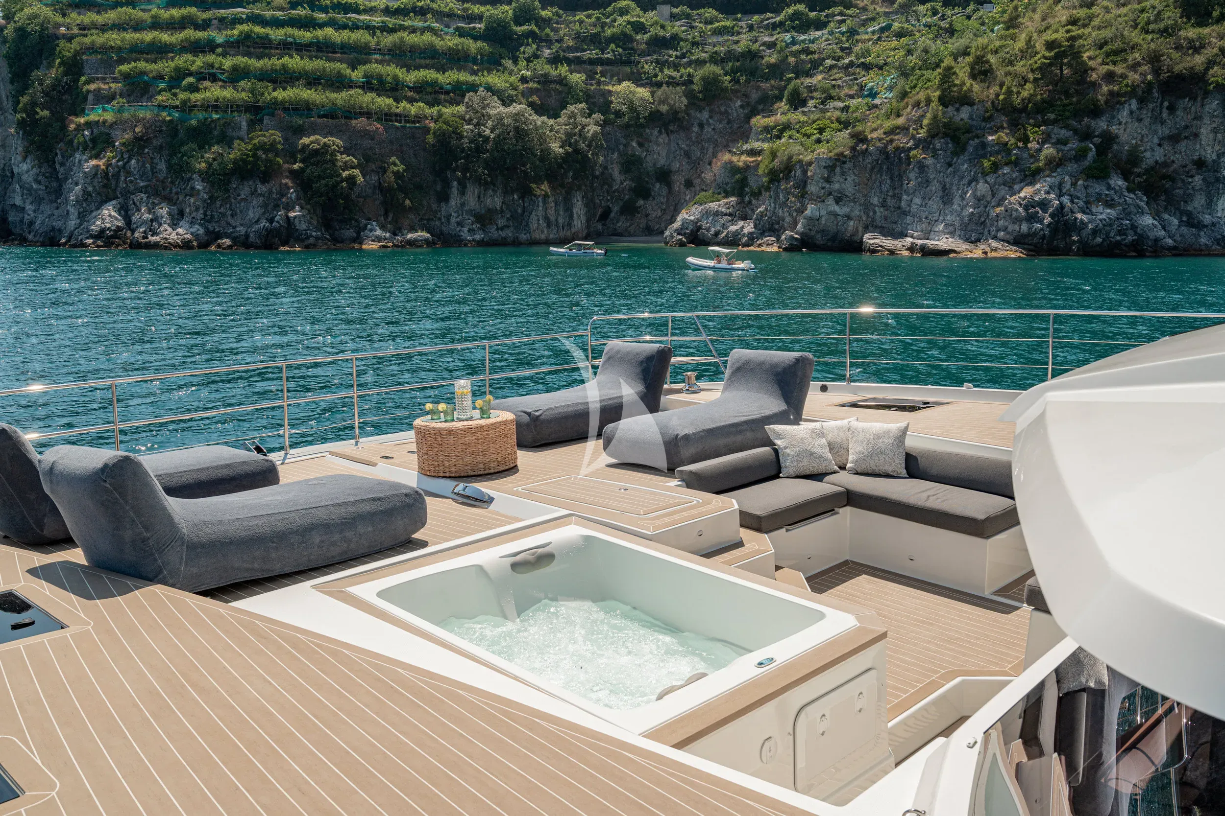 levante_yacht