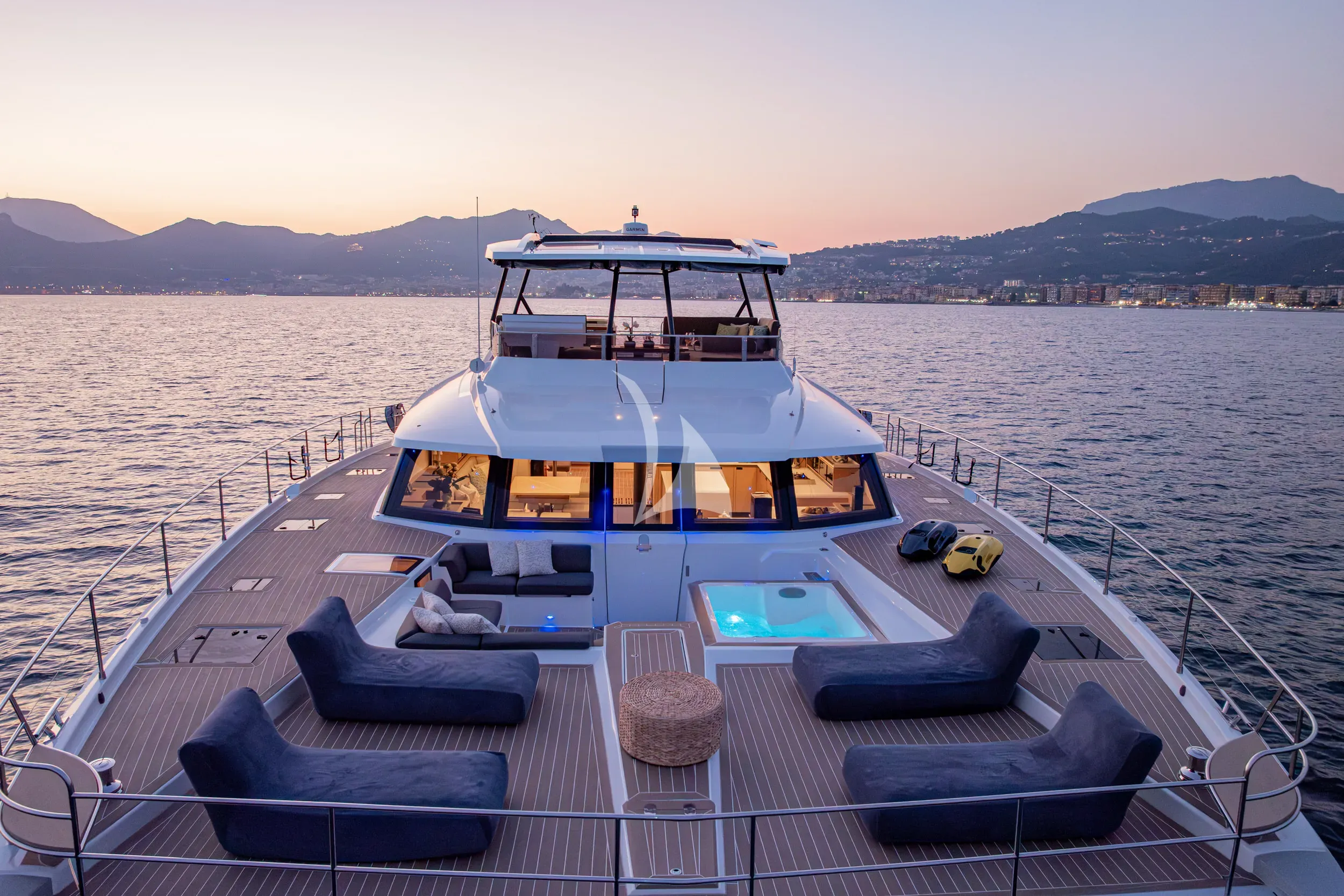levante_yacht