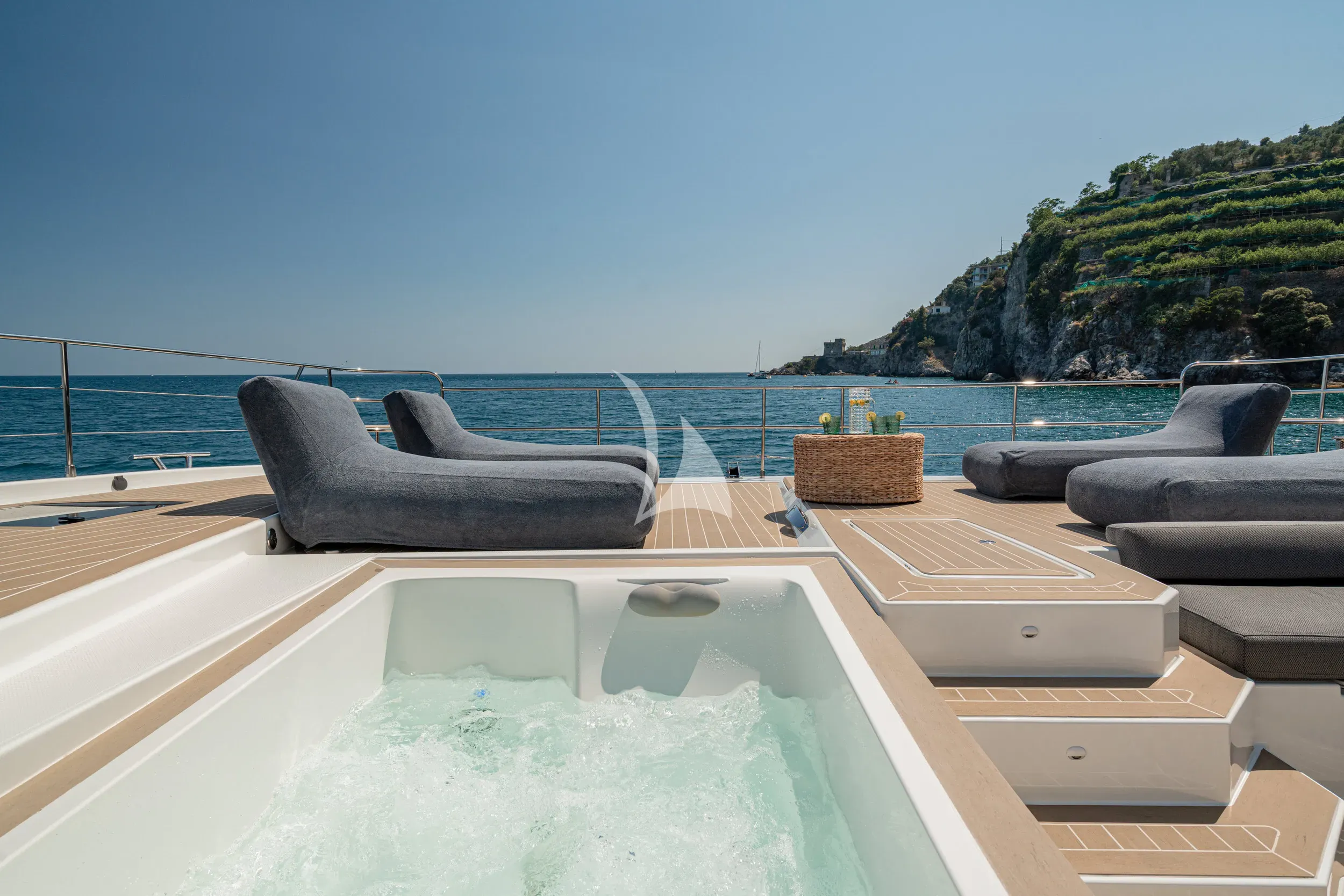 levante_yacht