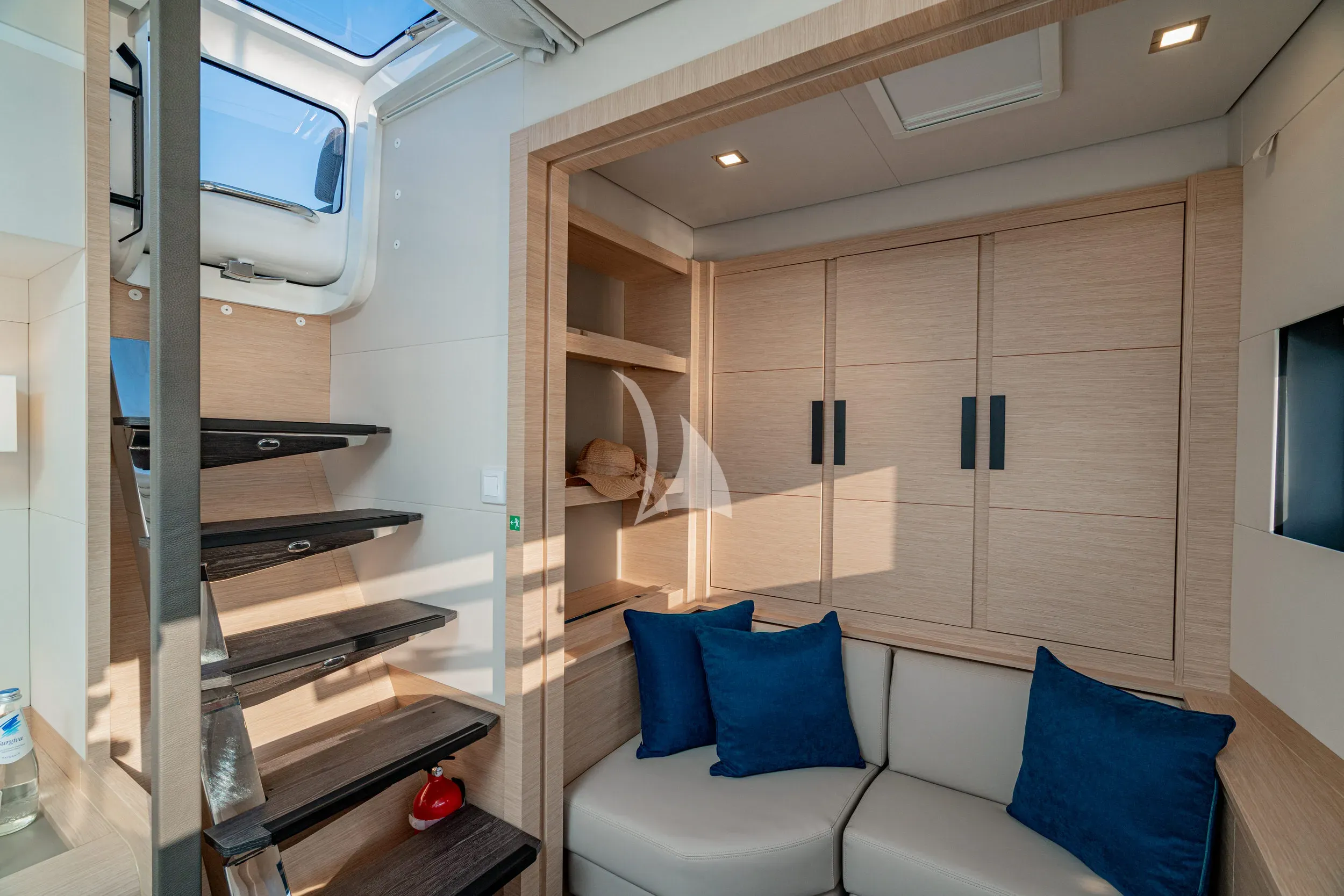 levante_yacht