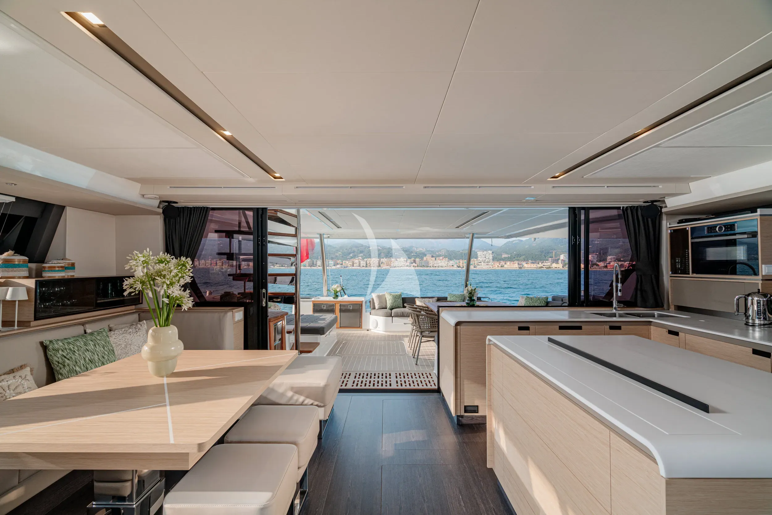 levante_yacht