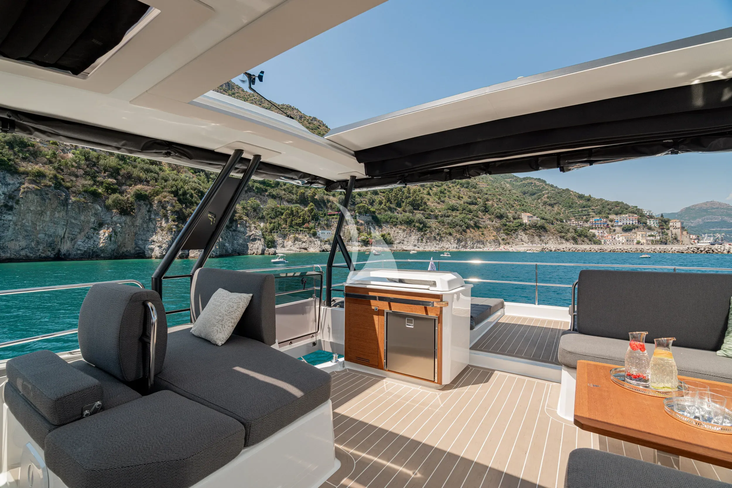 levante_yacht