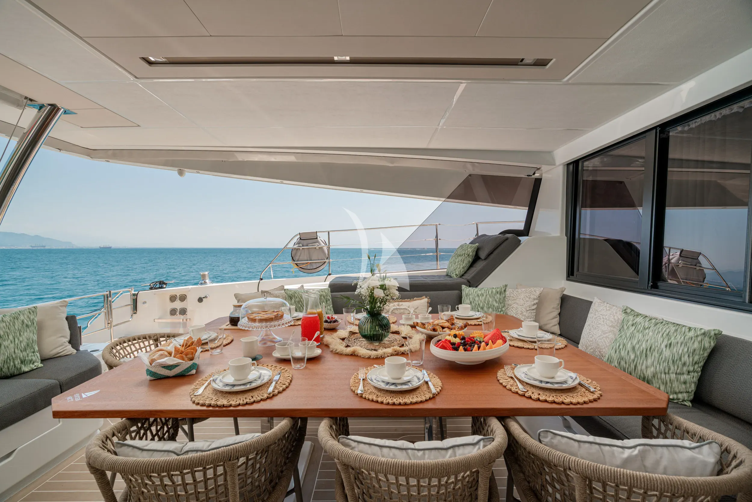levante_yacht
