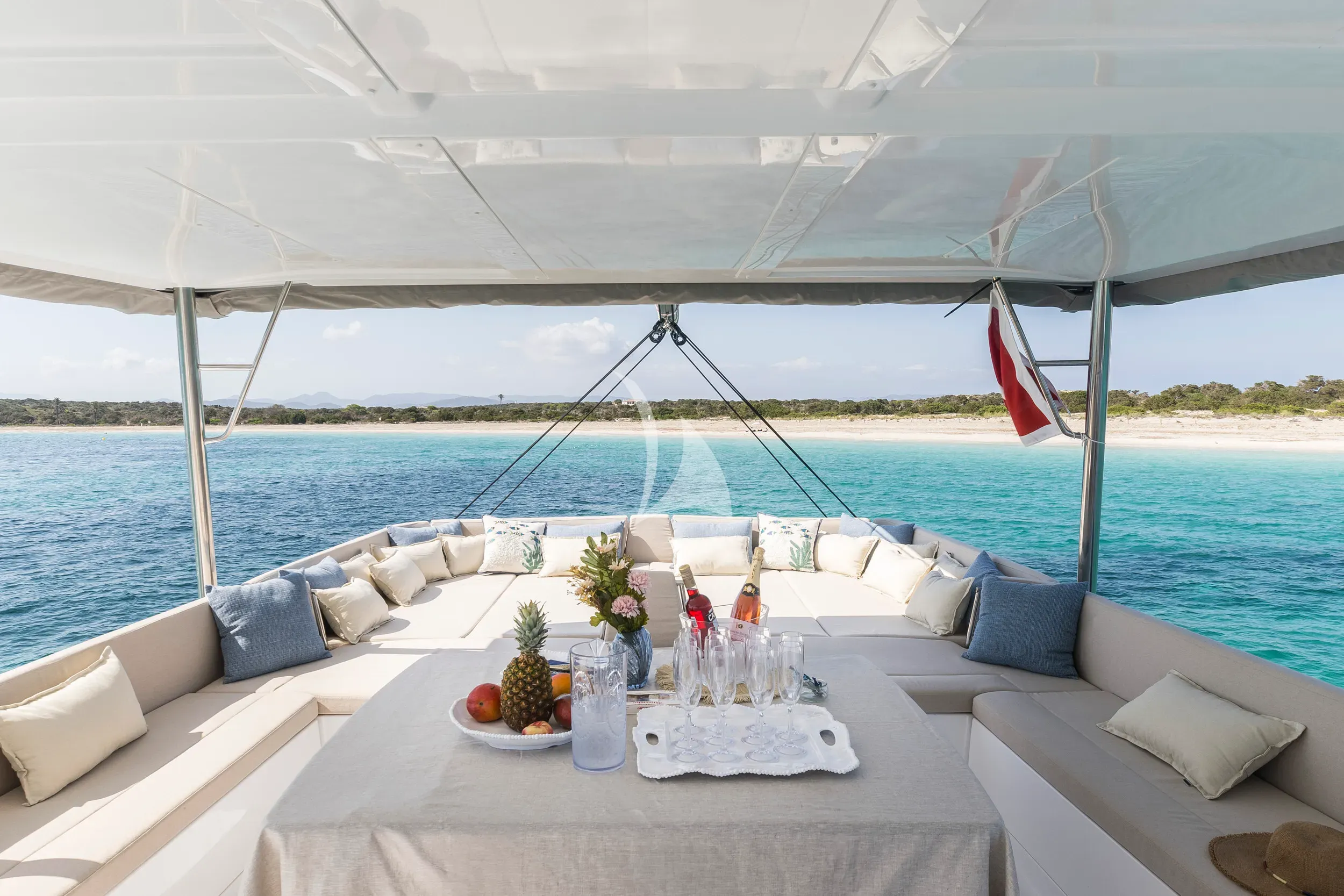 levante_yacht