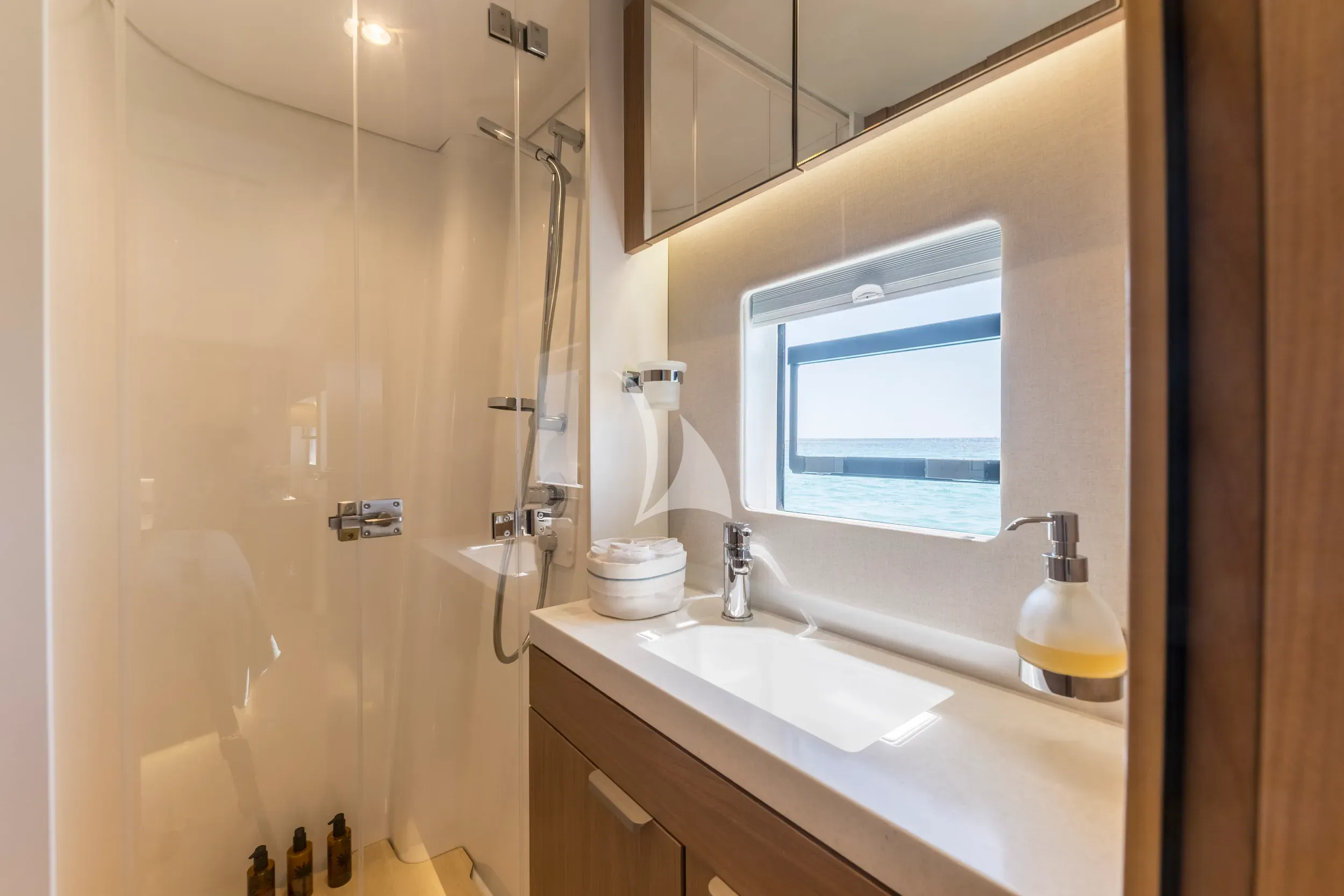levante_yacht