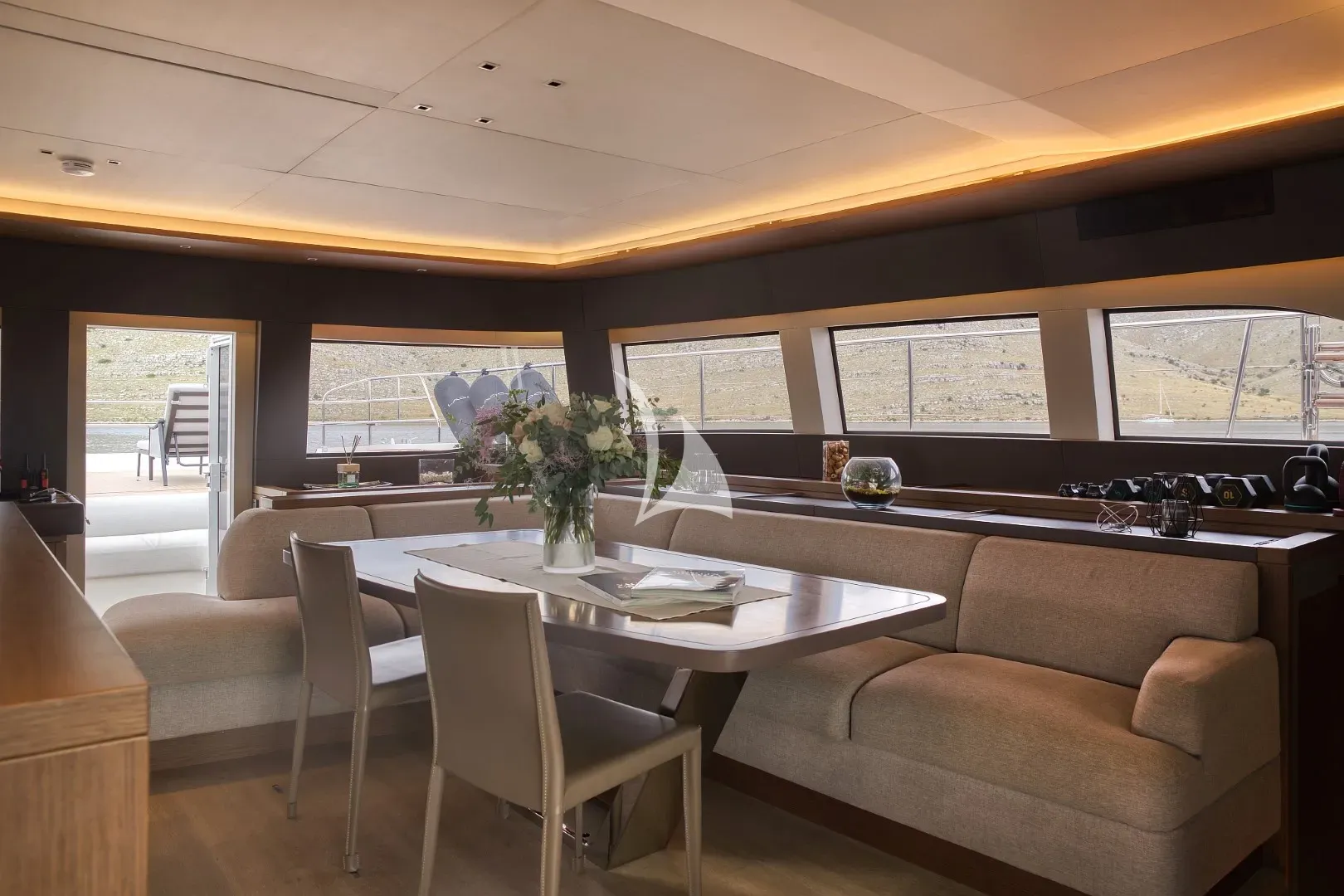 levante_yacht