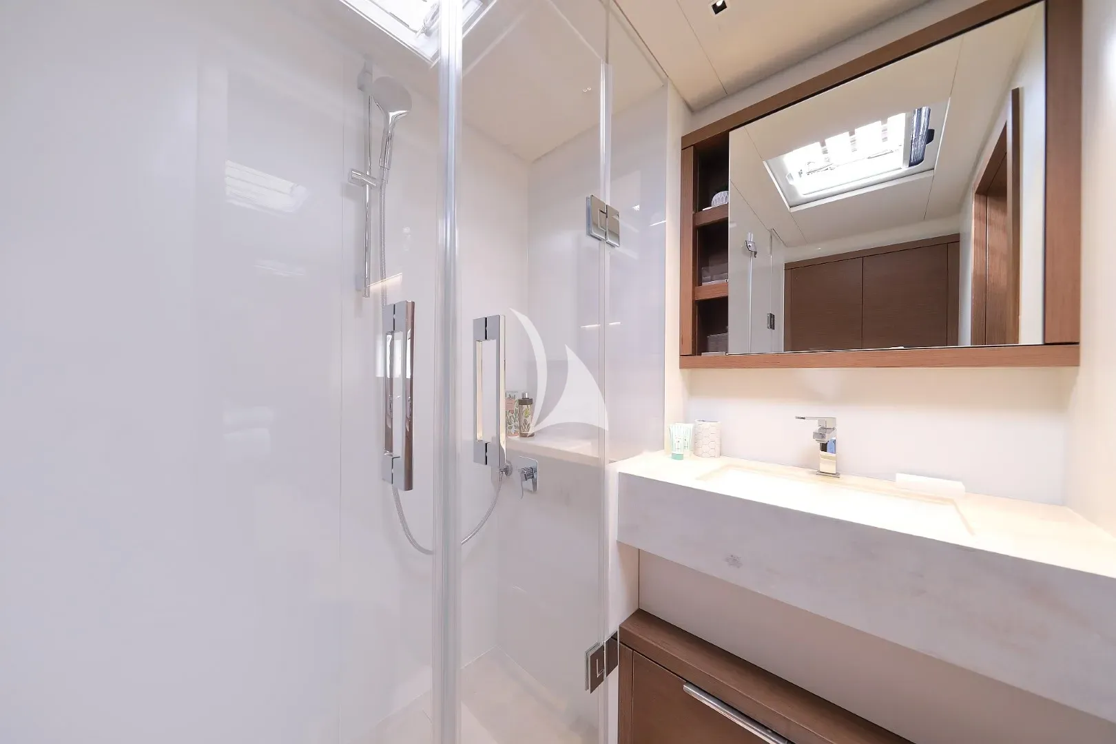 levante_yacht
