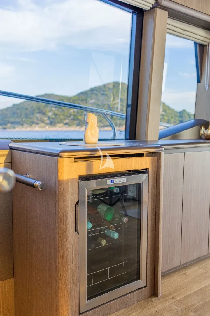 levante_yacht