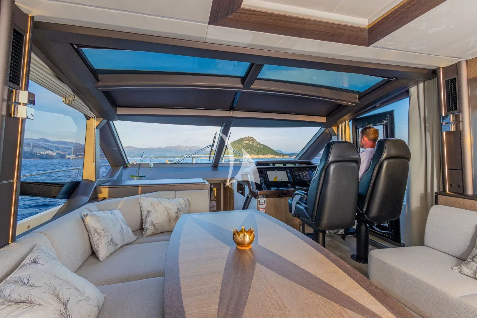 levante_yacht