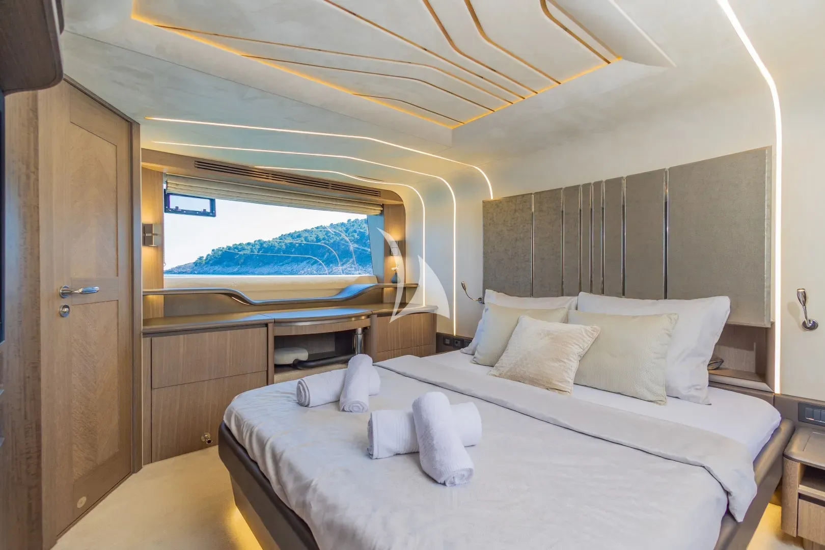 levante_yacht