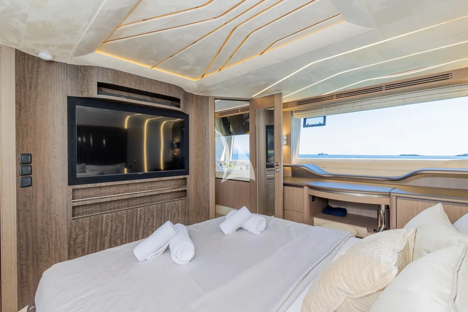 levante_yacht