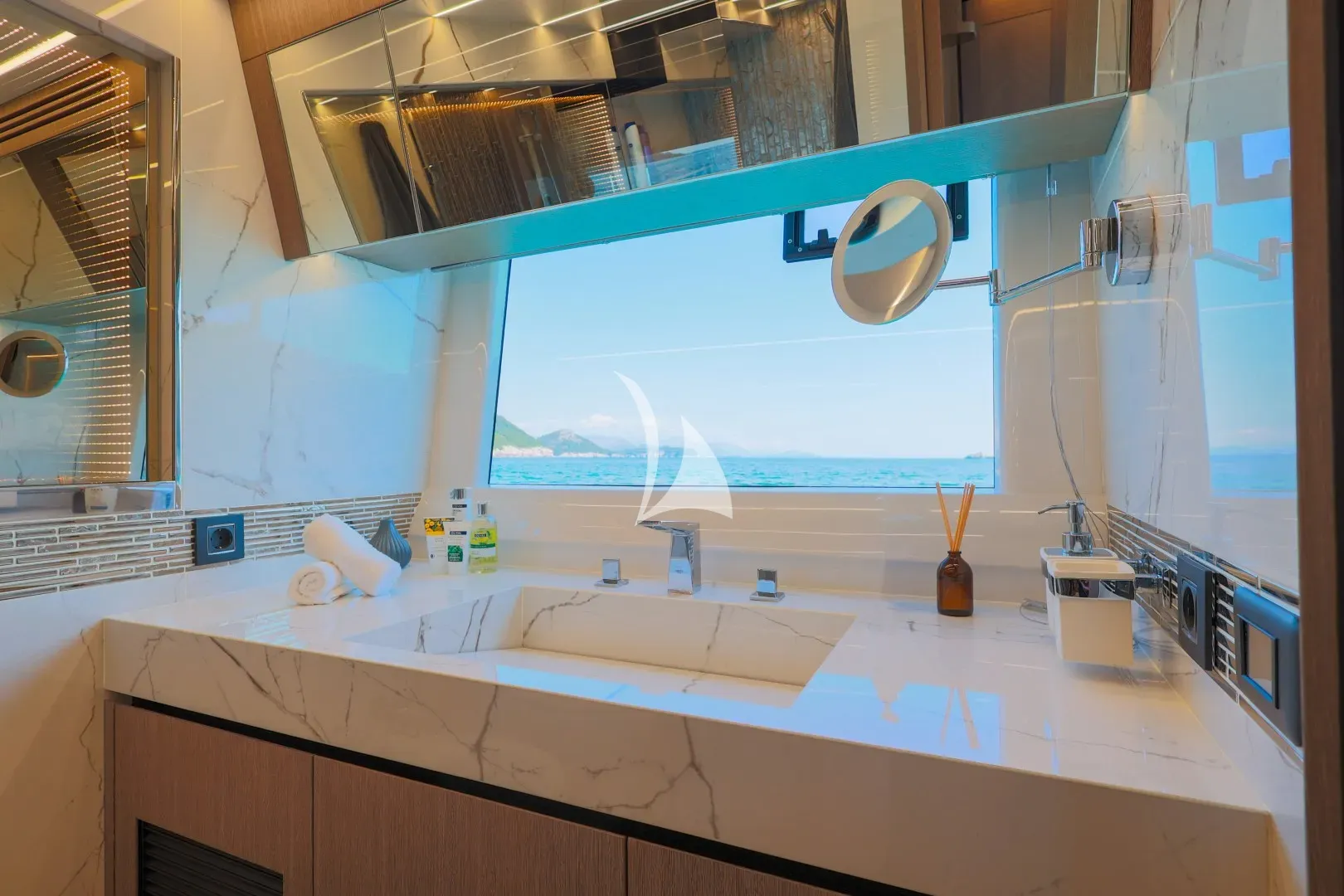 levante_yacht