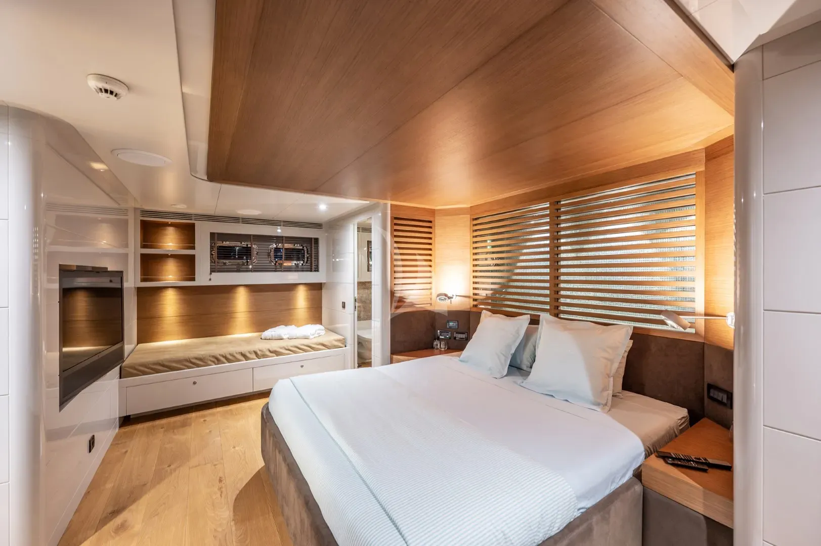 levante_yacht