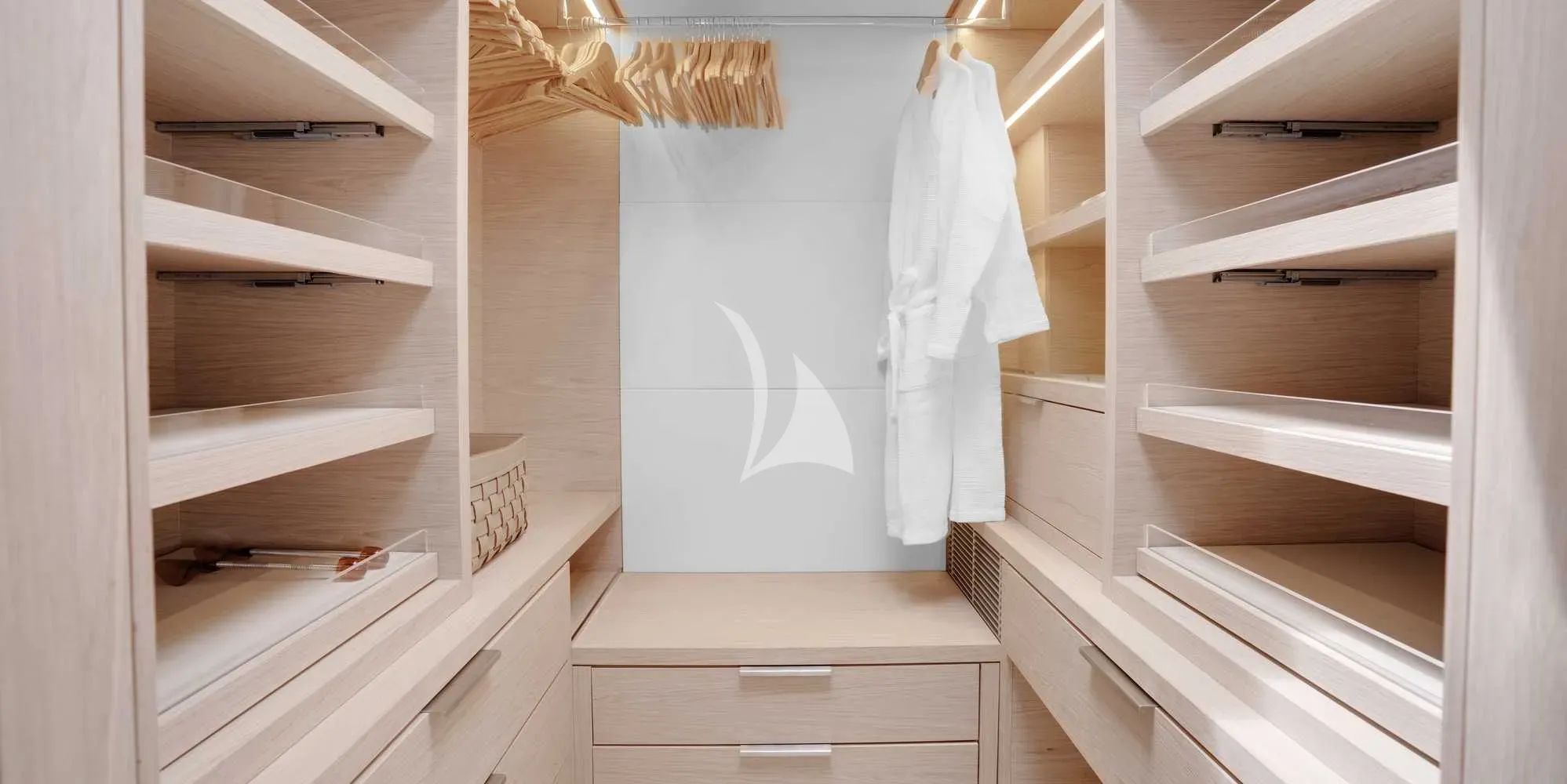 levante_yacht