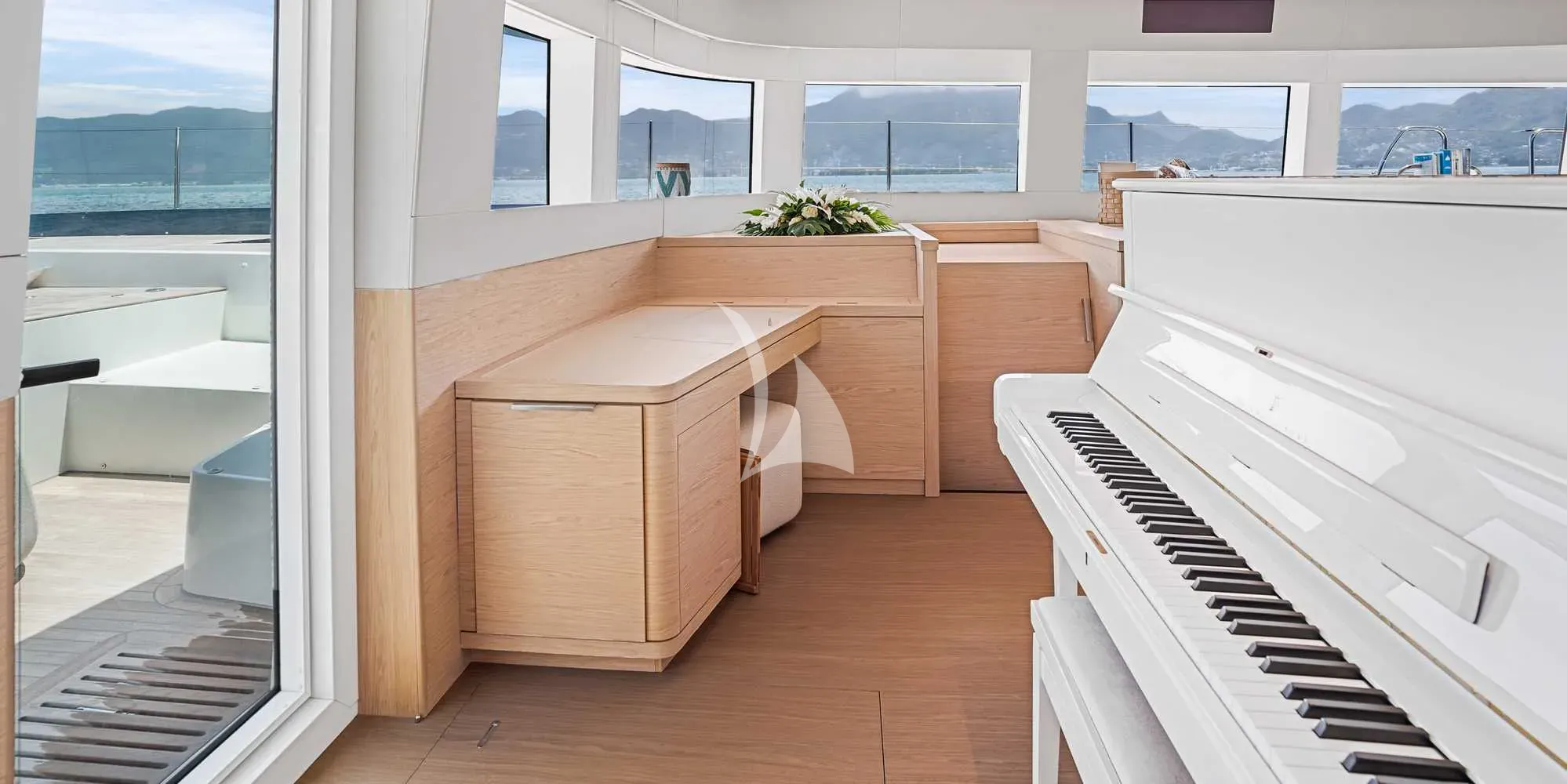 levante_yacht