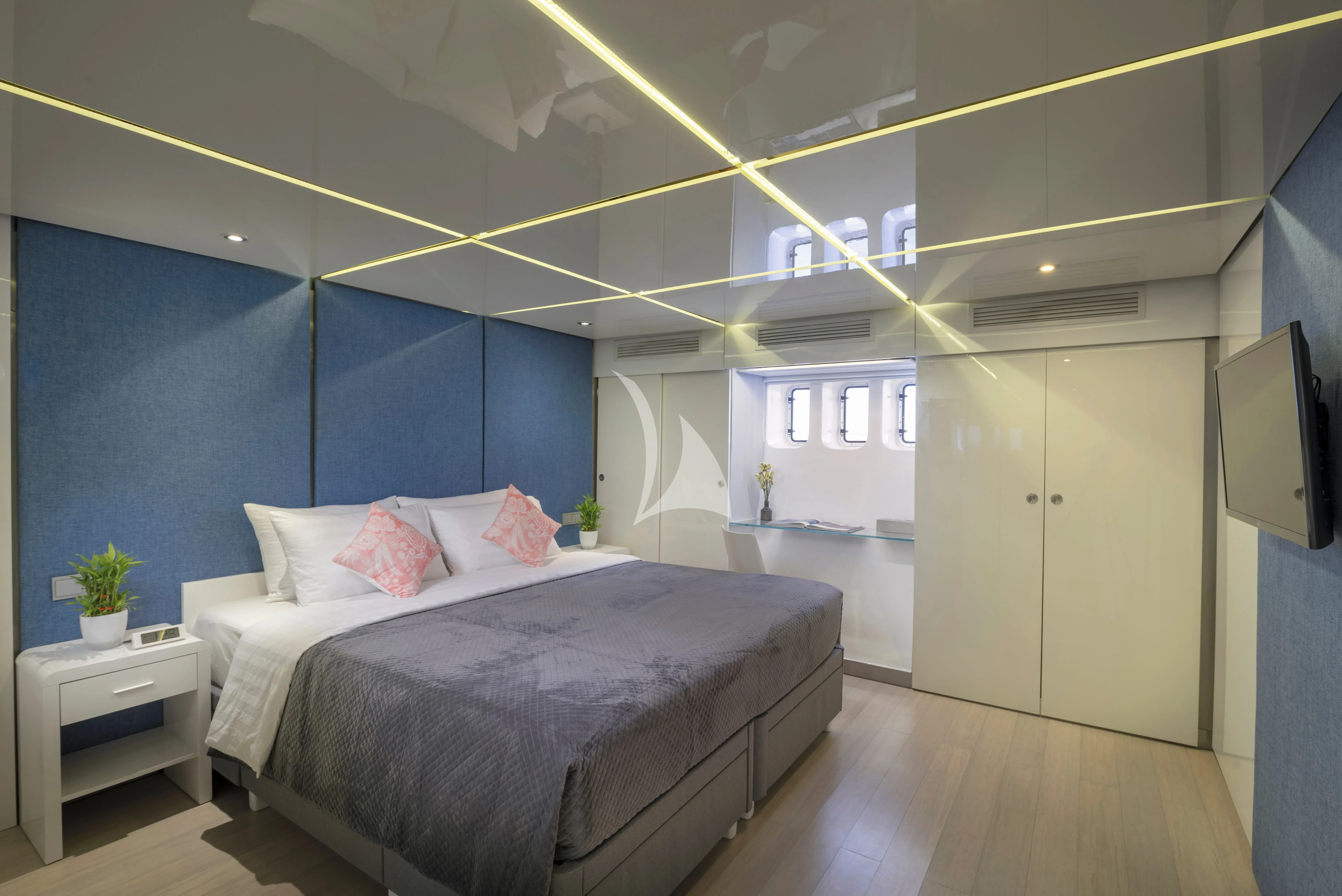 levante_yacht