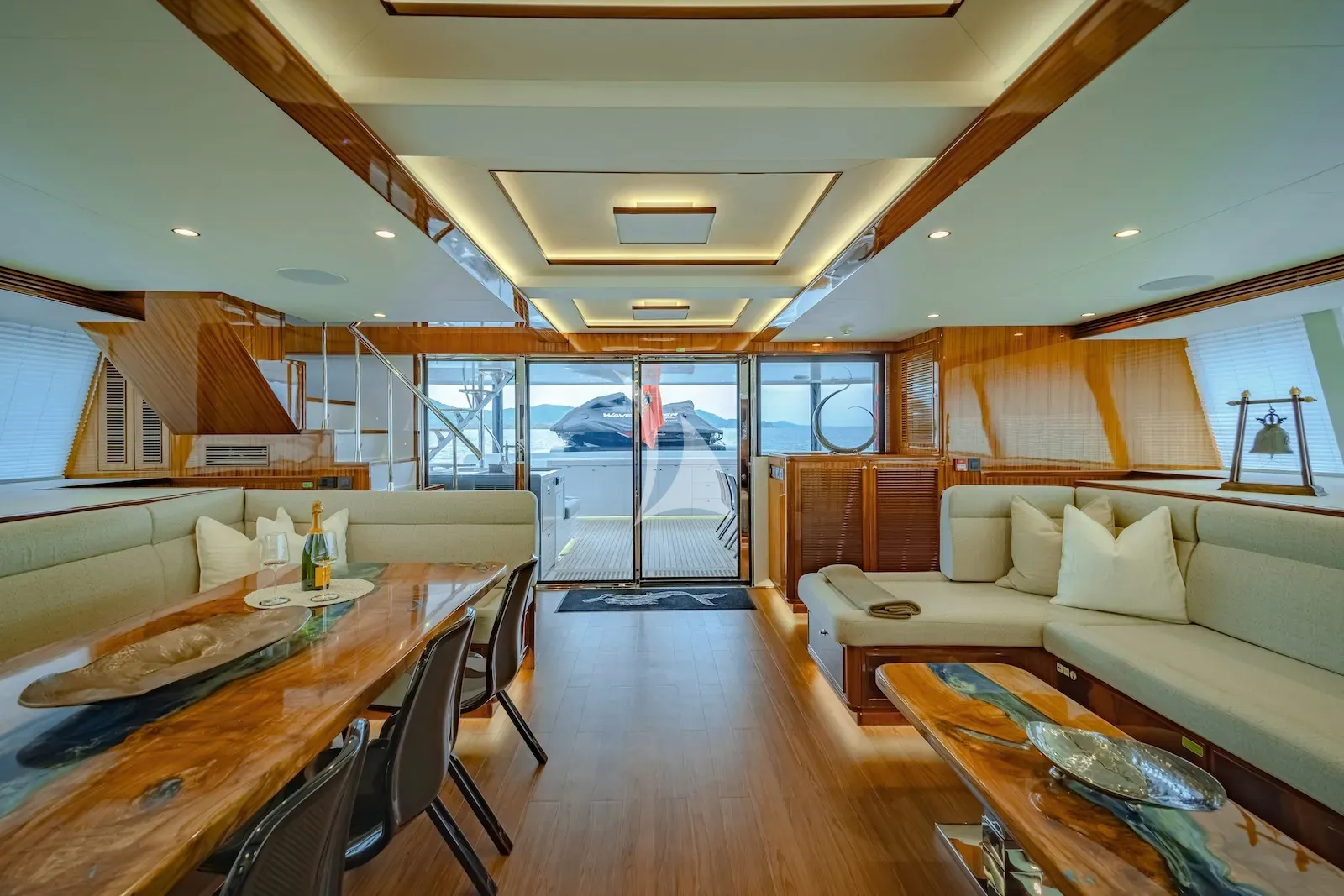 levante_yacht