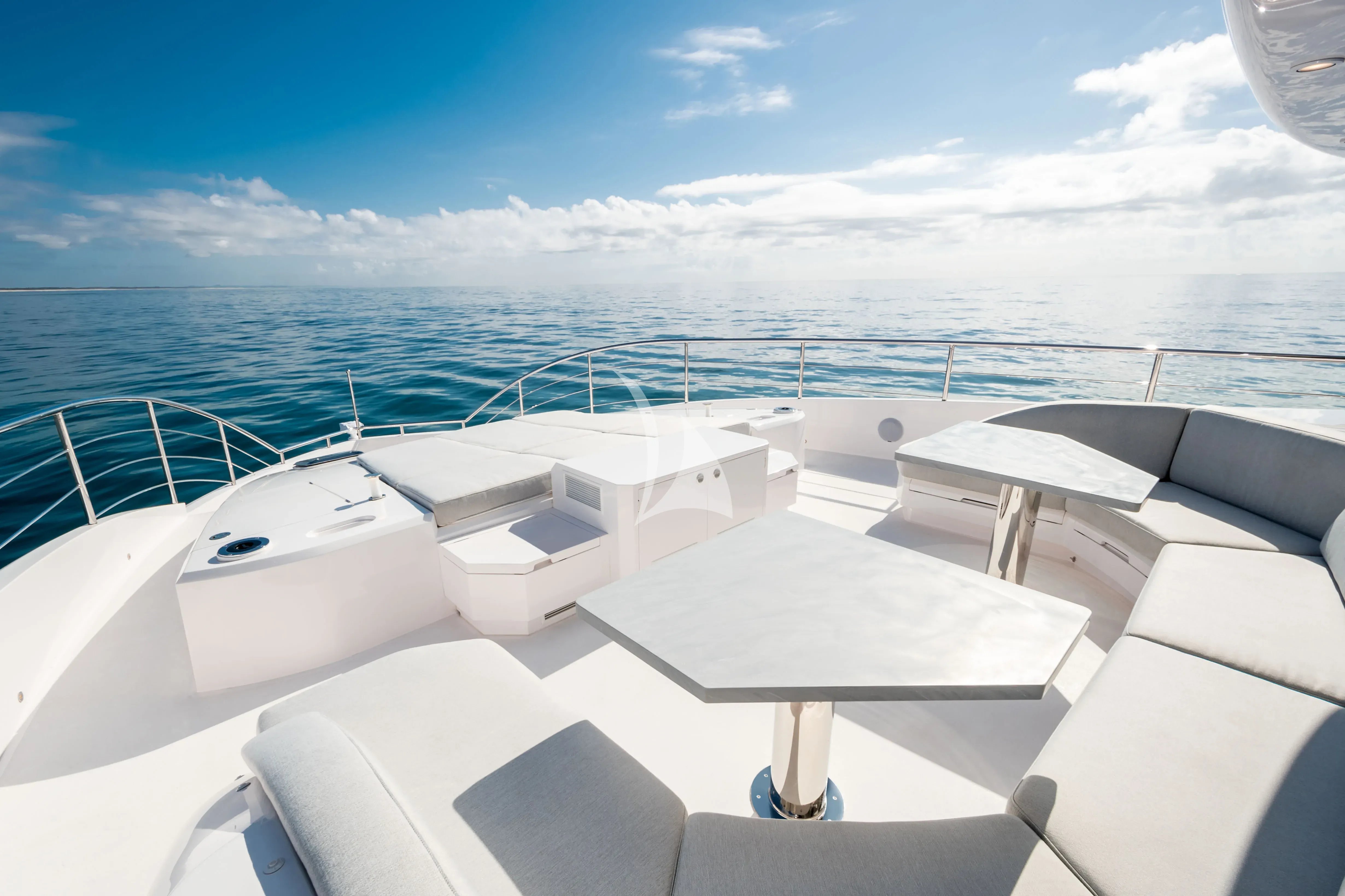 levante_yacht