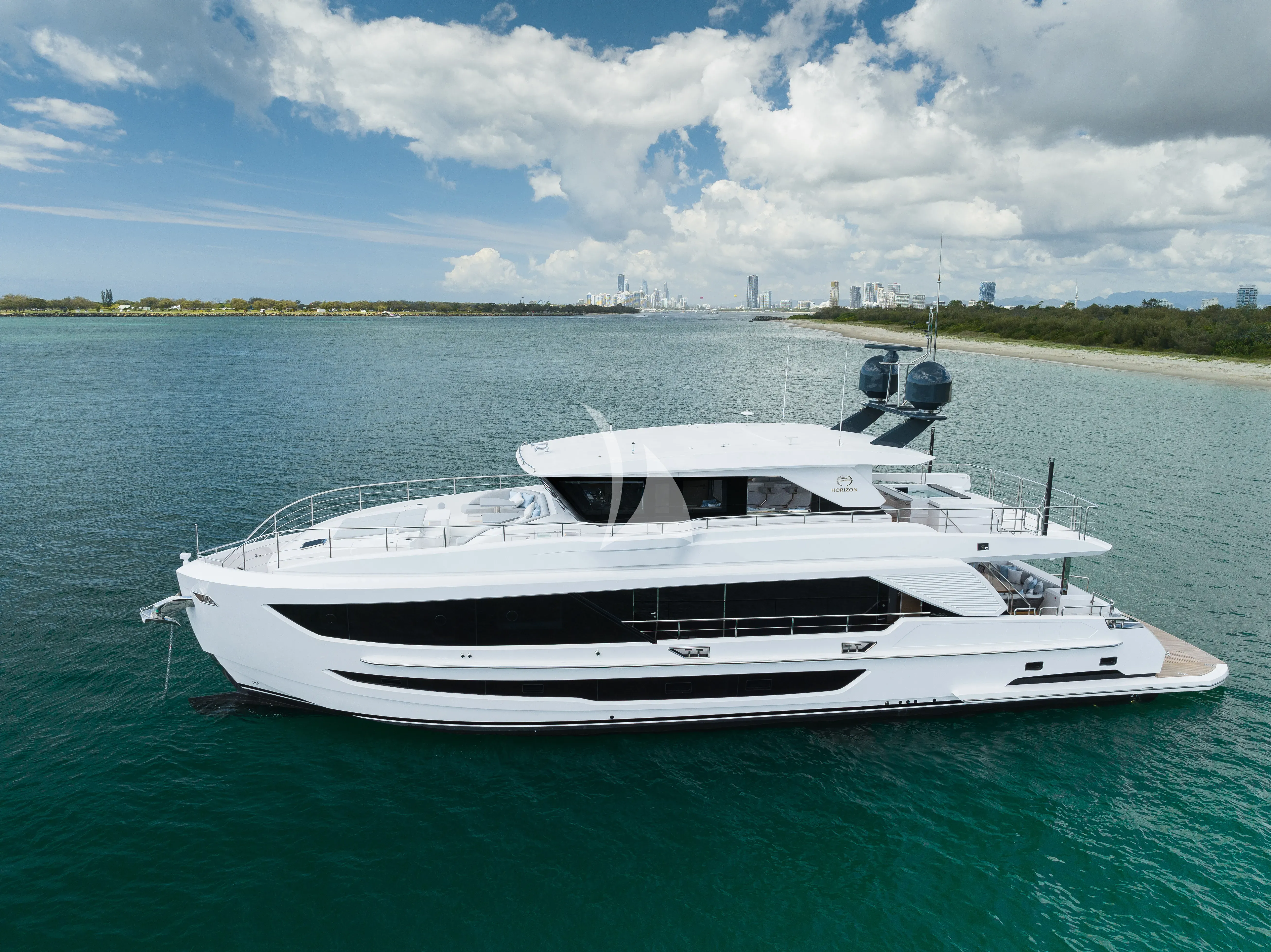 levante_yacht