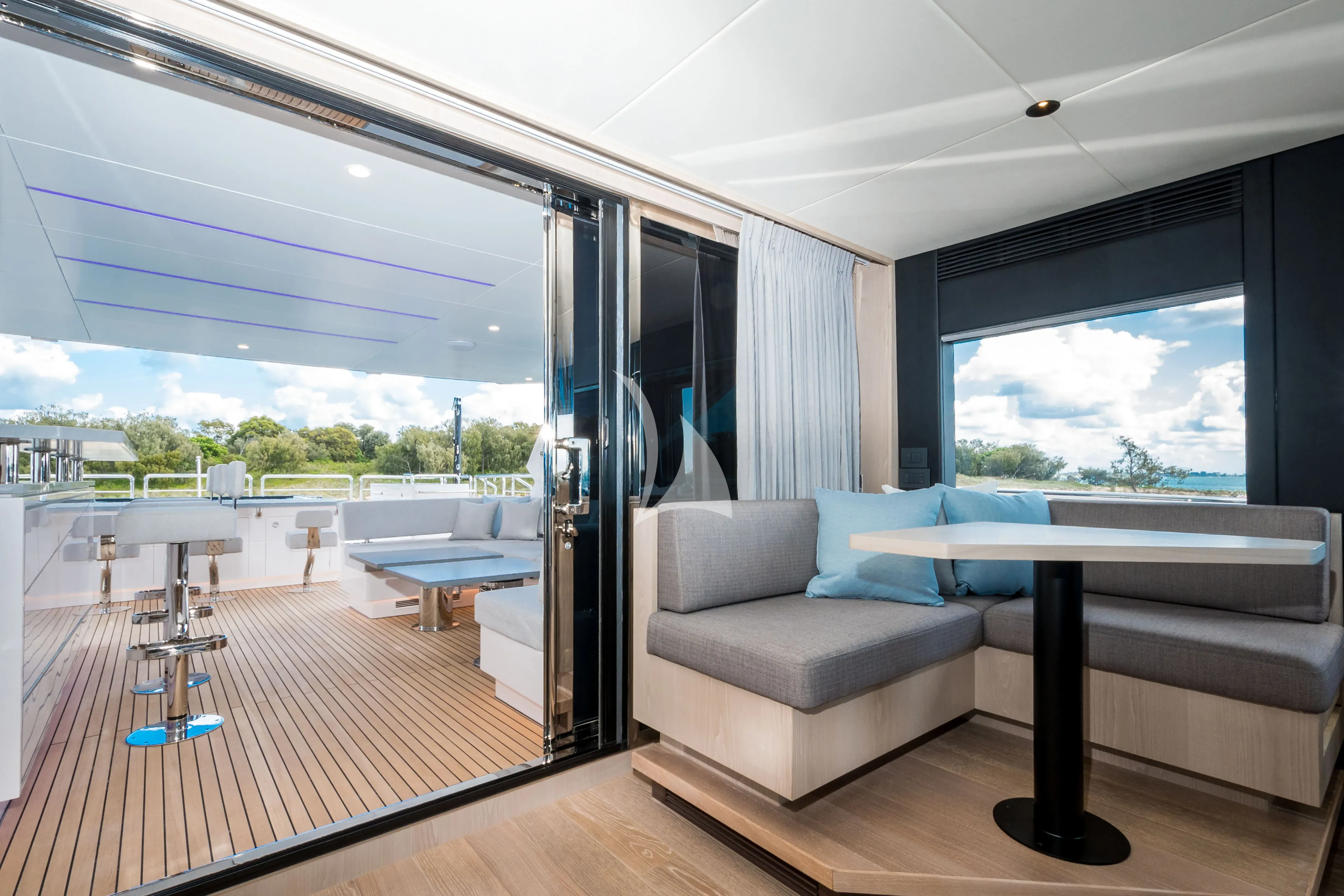 levante_yacht