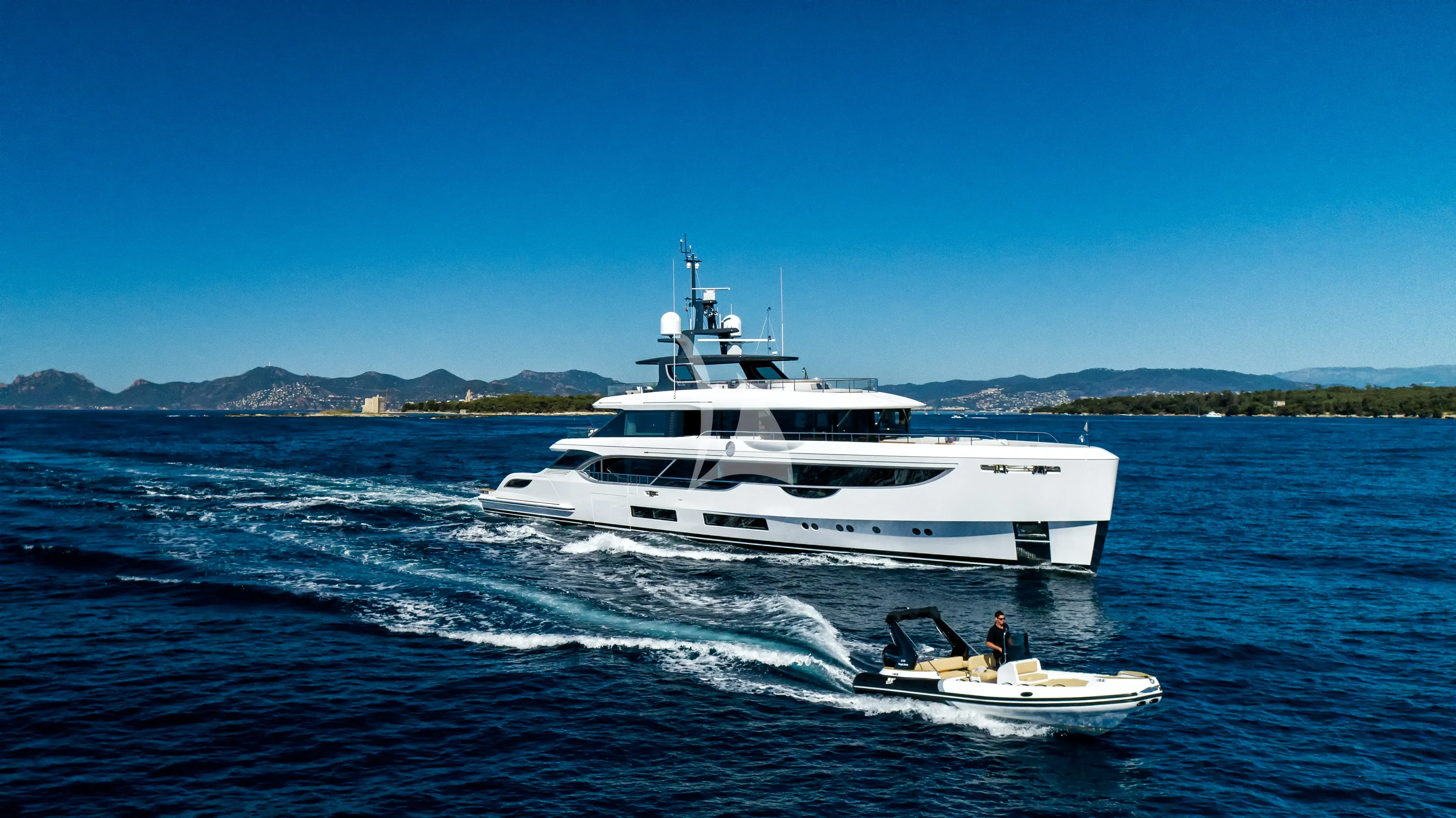 levante_yacht
