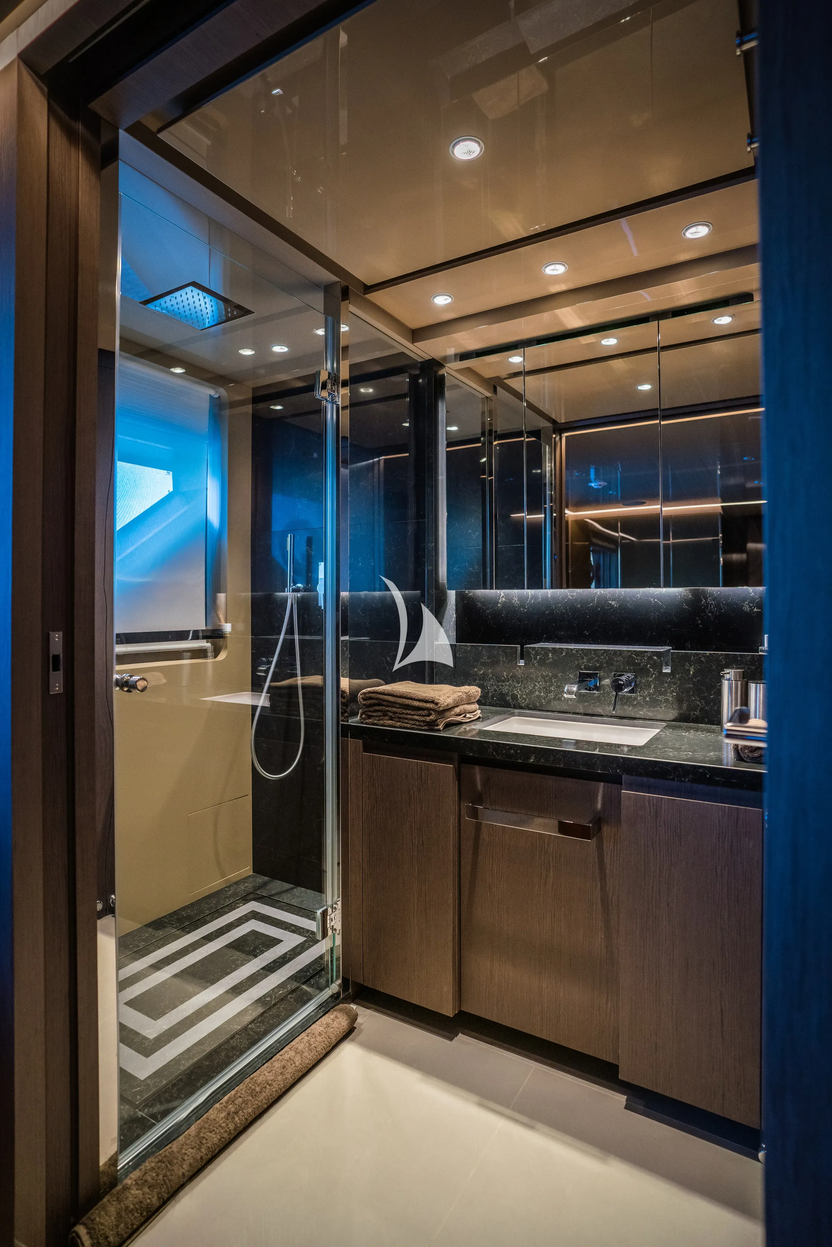 levante_yacht