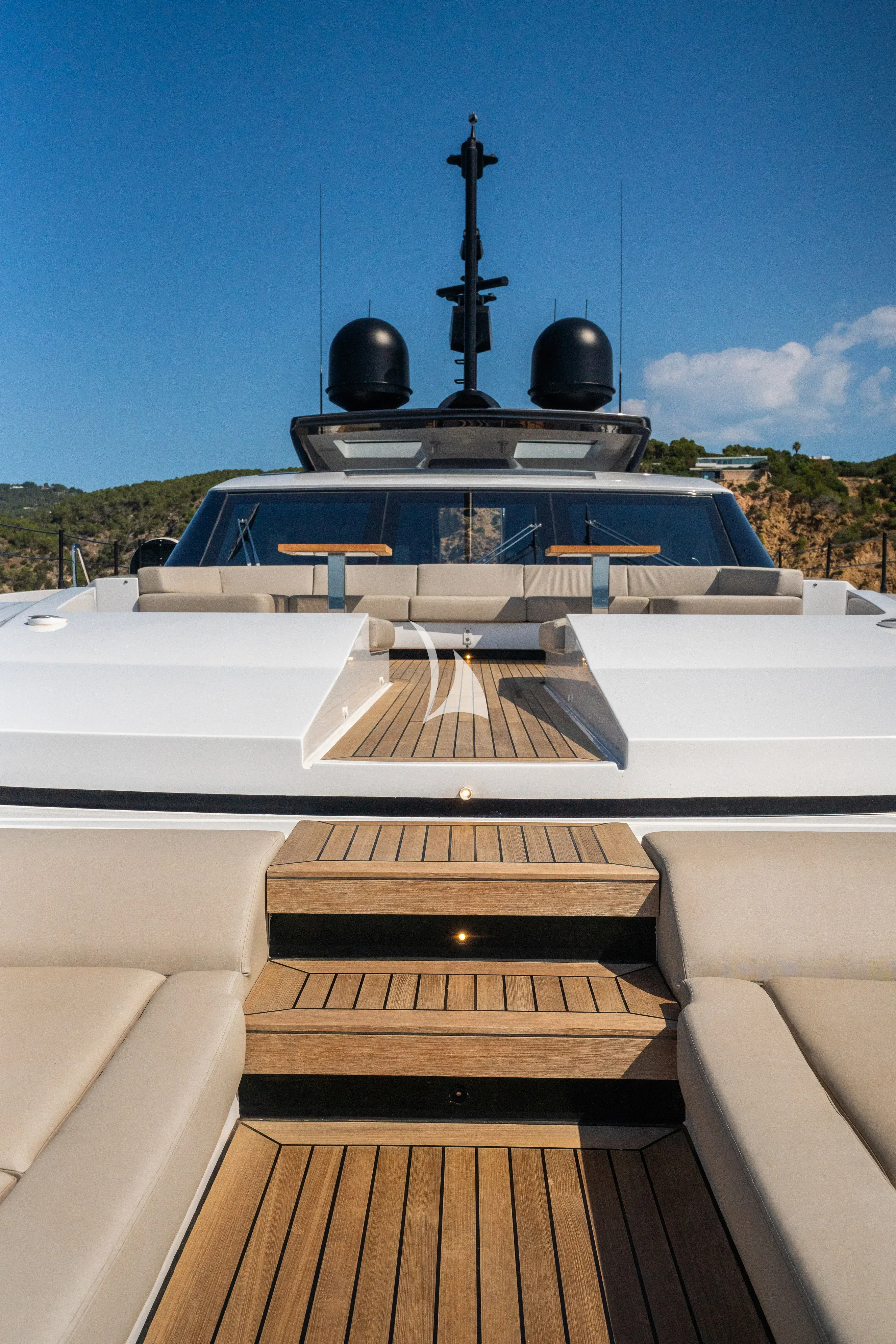 levante_yacht