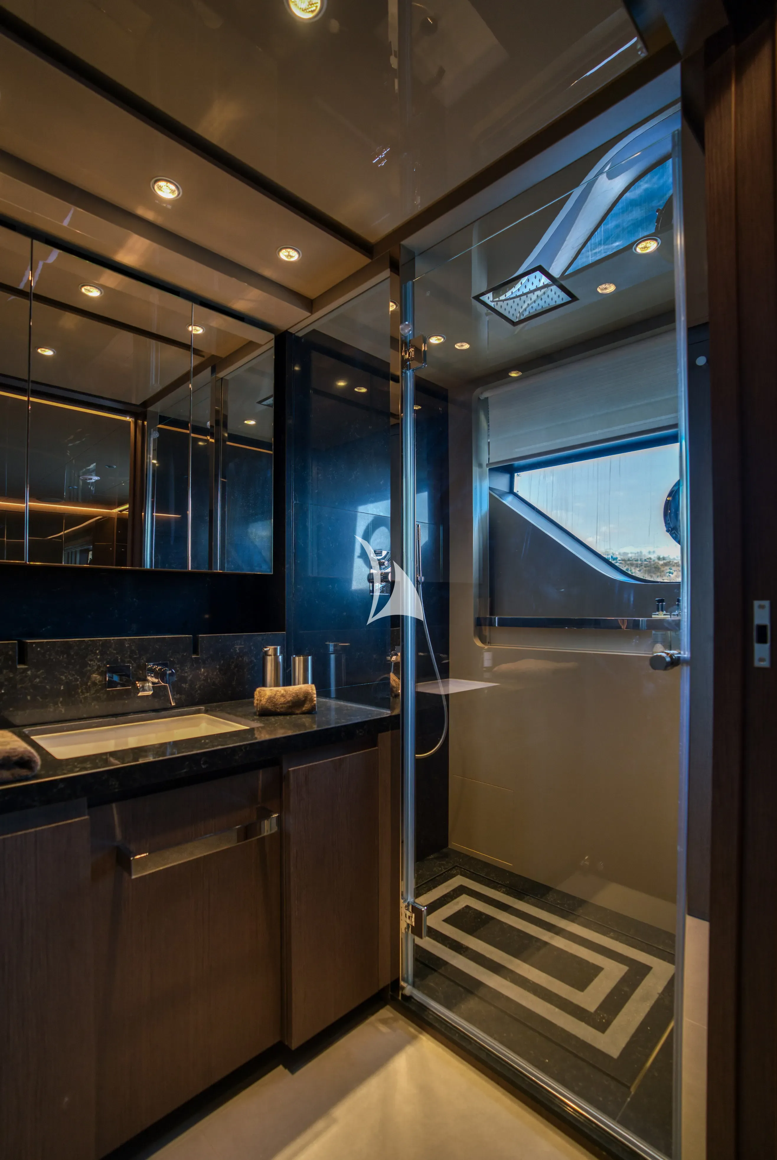 levante_yacht