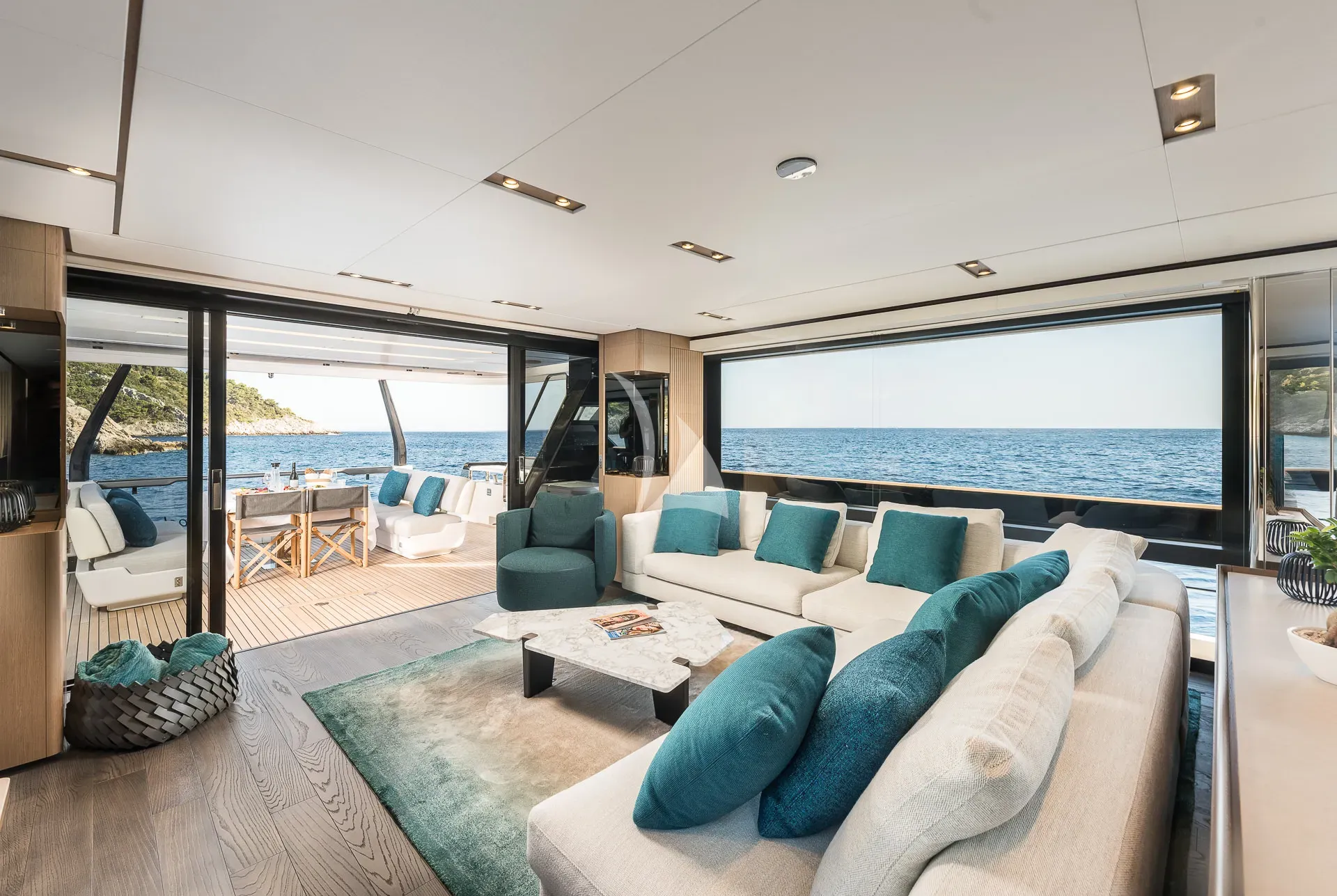 levante_yacht