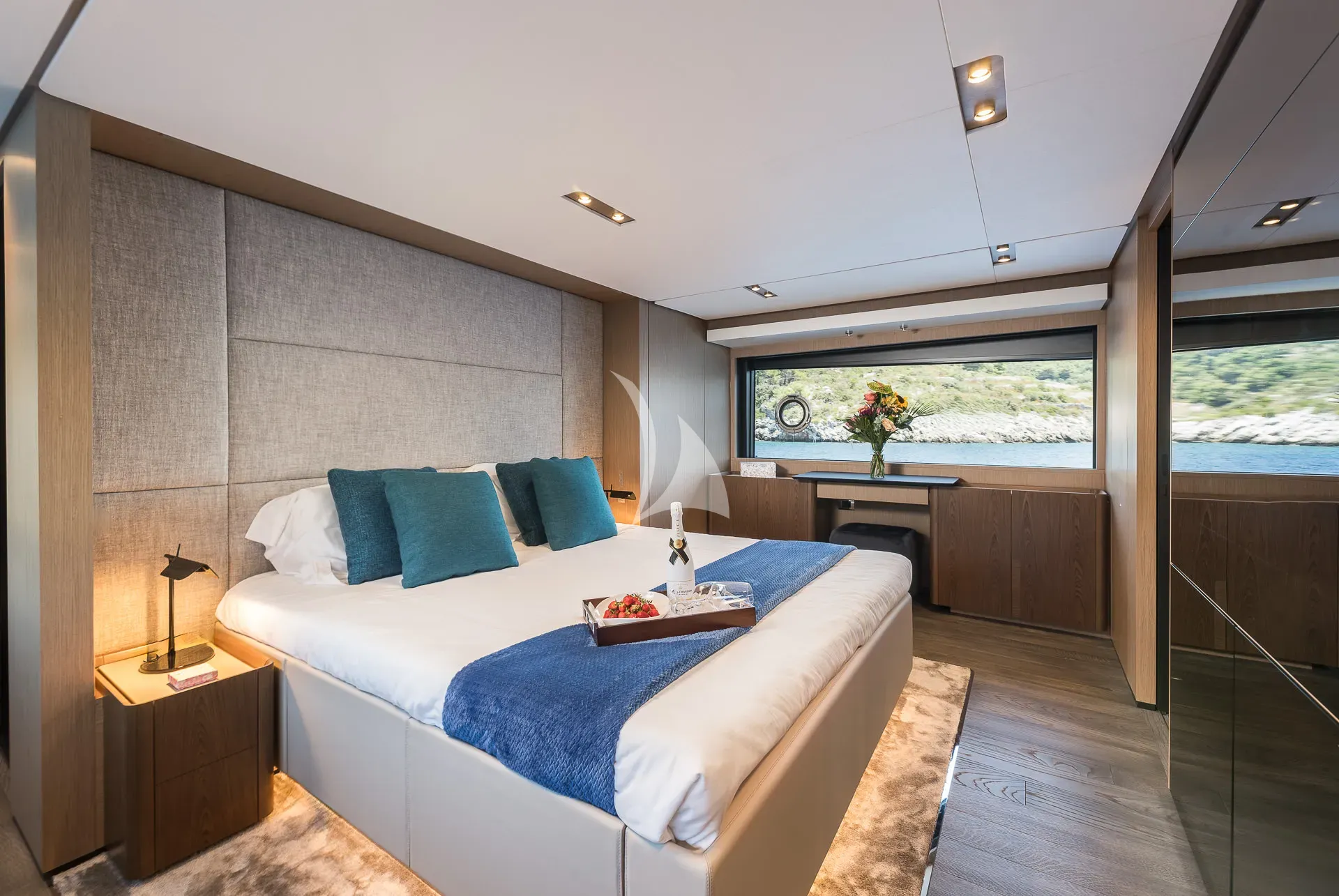 levante_yacht